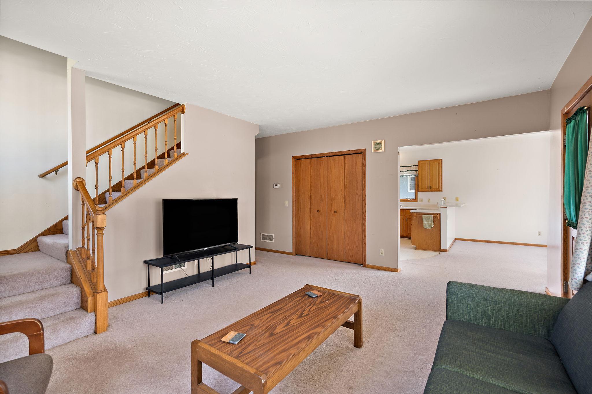View of Residential at 300 State Street, Belle Plaine MN 56011, Belle Plaine (7 of 33) - Mike Wilen | Minnesota Team Real Estate