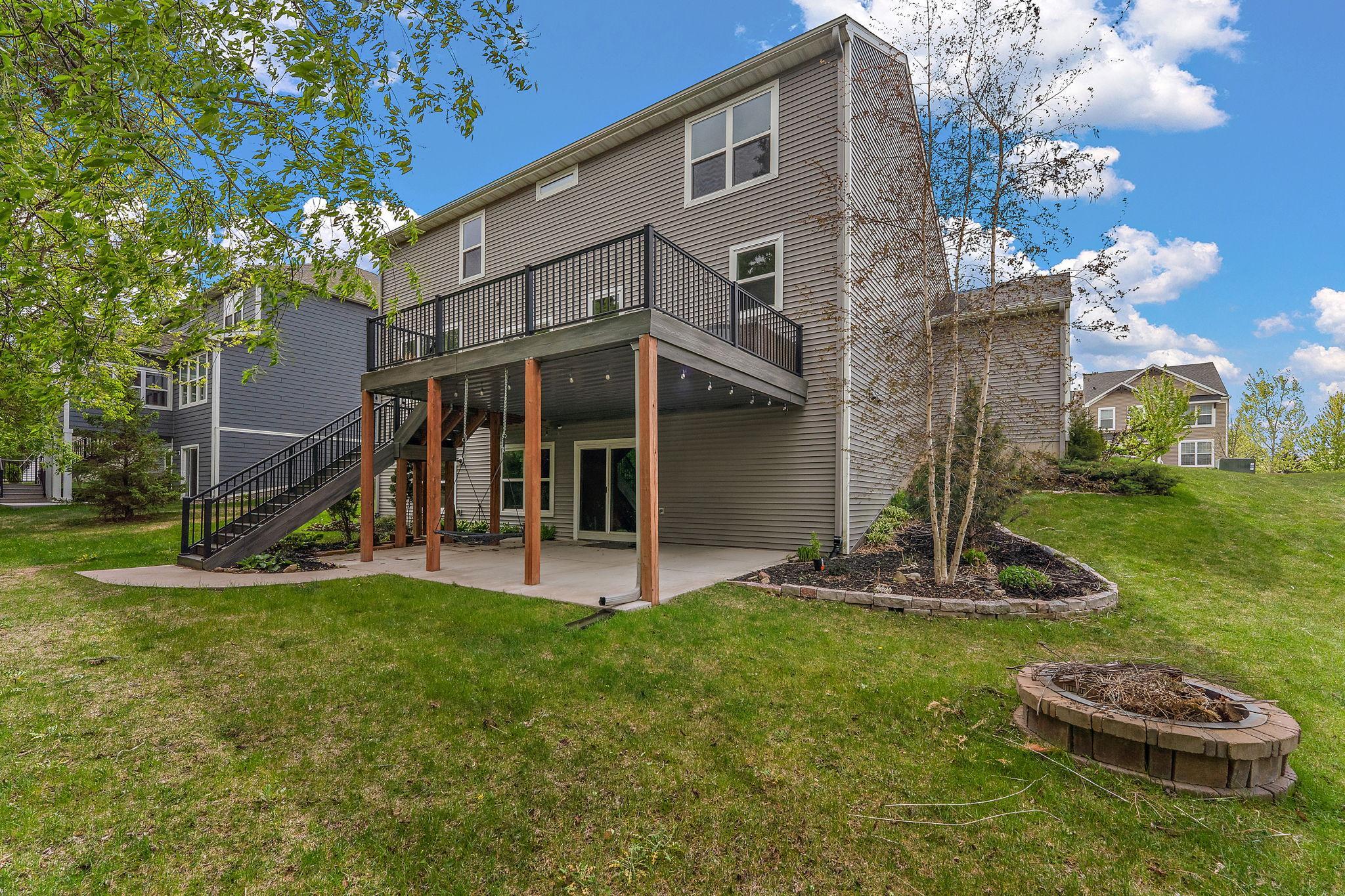 View of Residential at 9289 Summerlin Court, Woodbury MN 55129, Woodbury (6 of 43) - Mike Wilen | Minnesota Team Real Estate