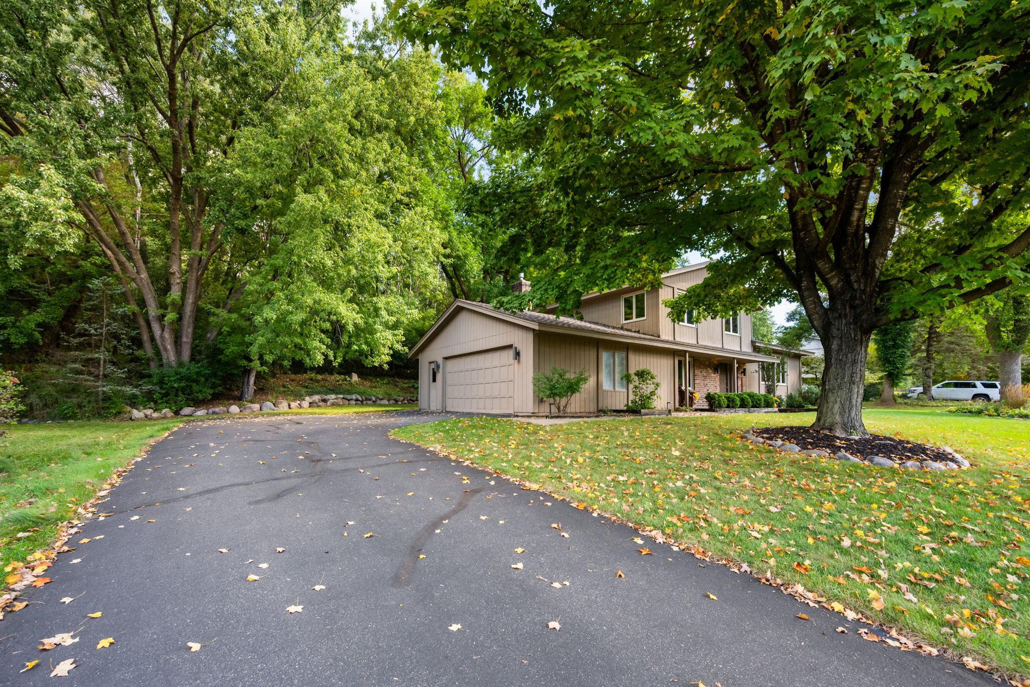 View of Residential at 6015 Stoneybrook Drive, Minnetonka MN 55345, Minnetonka (35 of 45) - Mike Wilen | Minnesota Team Real Estate