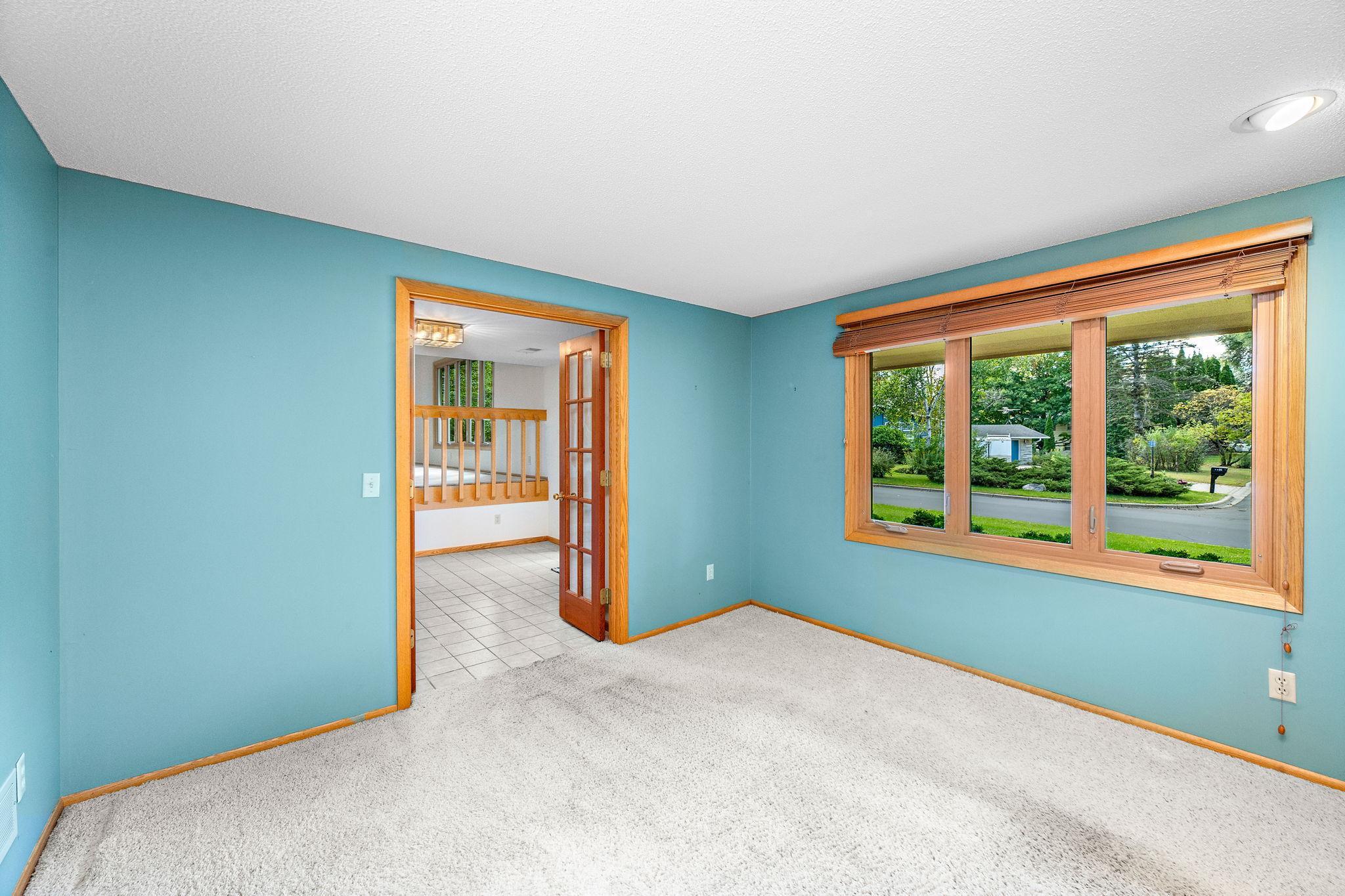 View of Residential at 6015 Stoneybrook Drive, Minnetonka MN 55345, Minnetonka (25 of 45) - Mike Wilen | Minnesota Team Real Estate