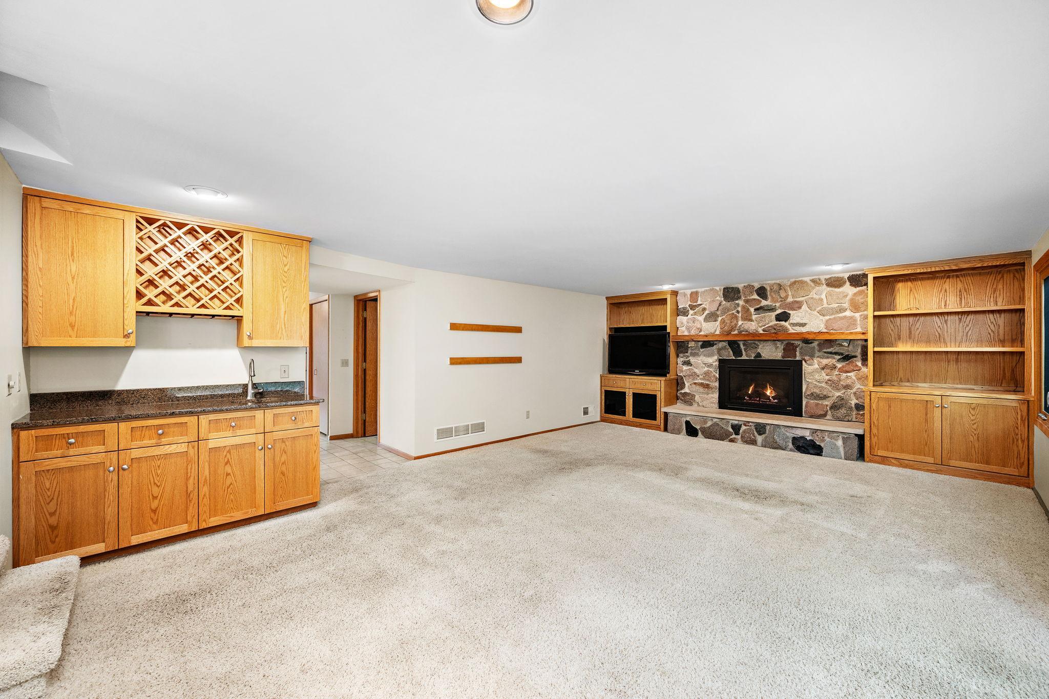 View of Residential at 6015 Stoneybrook Drive, Minnetonka MN 55345, Minnetonka (20 of 45) - Mike Wilen | Minnesota Team Real Estate