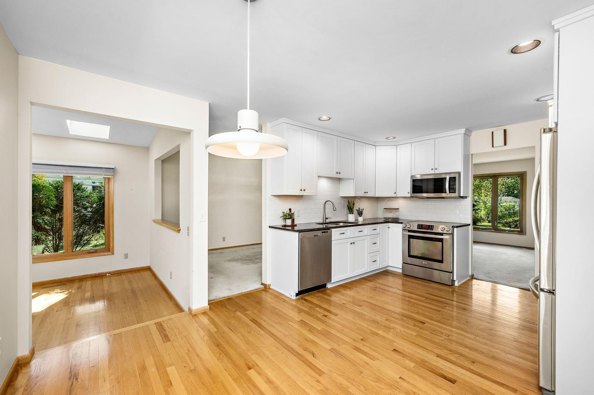 View of Residential at 6015 Stoneybrook Drive, Minnetonka MN 55345, Minnetonka (13 of 45) - Mike Wilen | Minnesota Team Real Estate