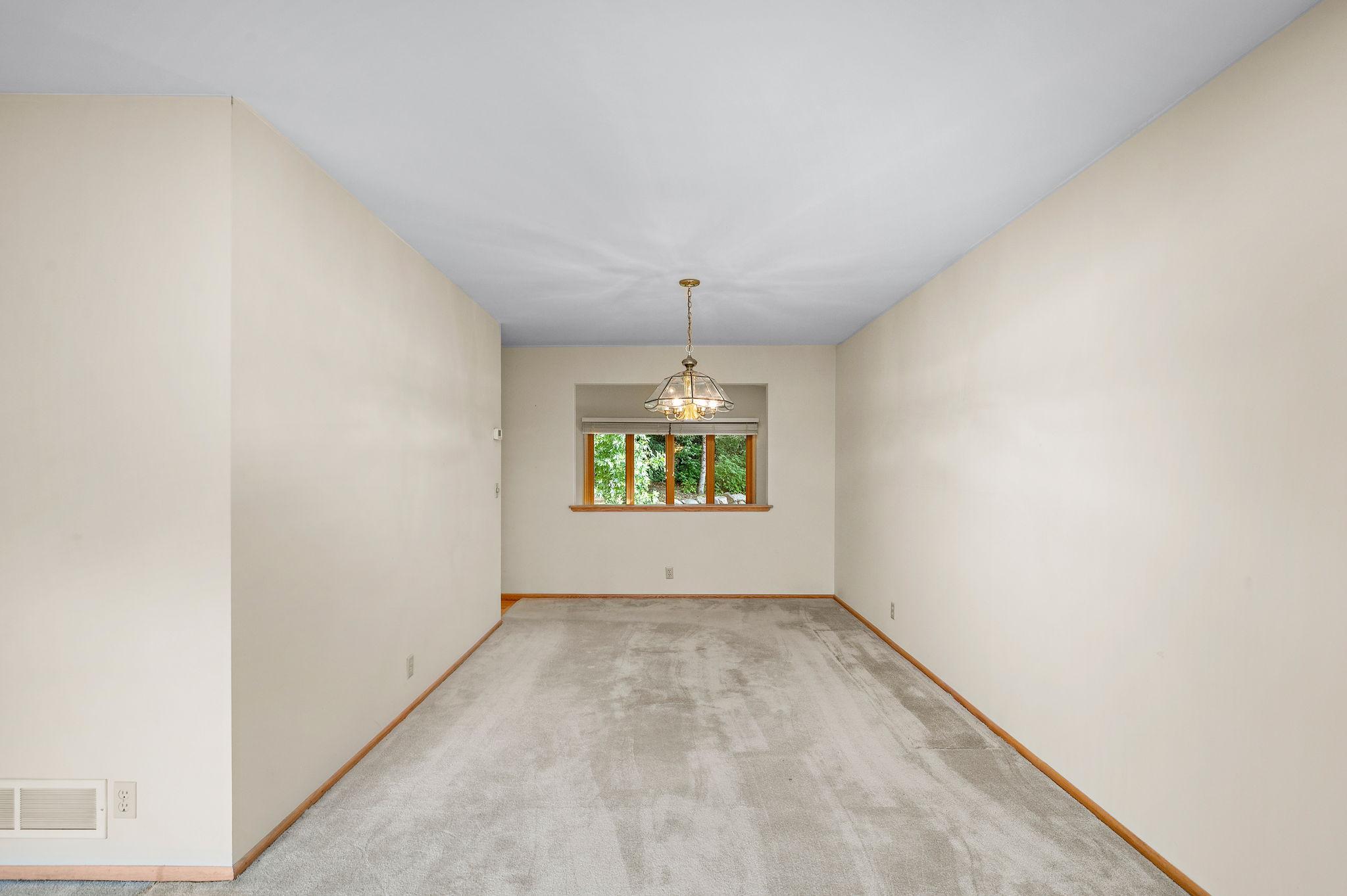View of Residential at 6015 Stoneybrook Drive, Minnetonka MN 55345, Minnetonka (8 of 45) - Mike Wilen | Minnesota Team Real Estate