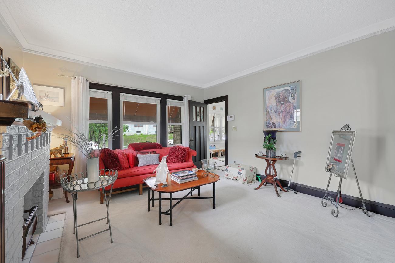 View of Residential at 1718 Vincent Avenue, Minneapolis MN 55411, Minneapolis (5 of 31) - Mike Wilen | Minnesota Team Real Estate