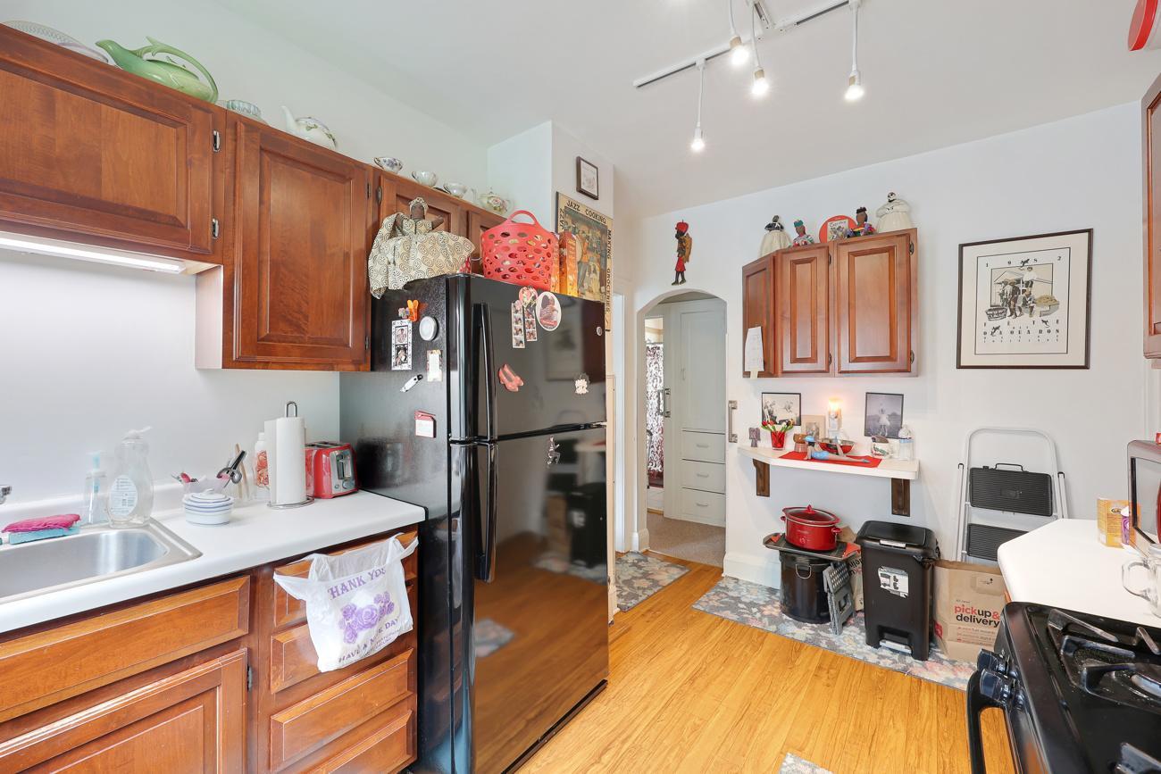 View of Residential at 1718 Vincent Avenue, Minneapolis MN 55411, Minneapolis (13 of 31) - Mike Wilen | Minnesota Team Real Estate