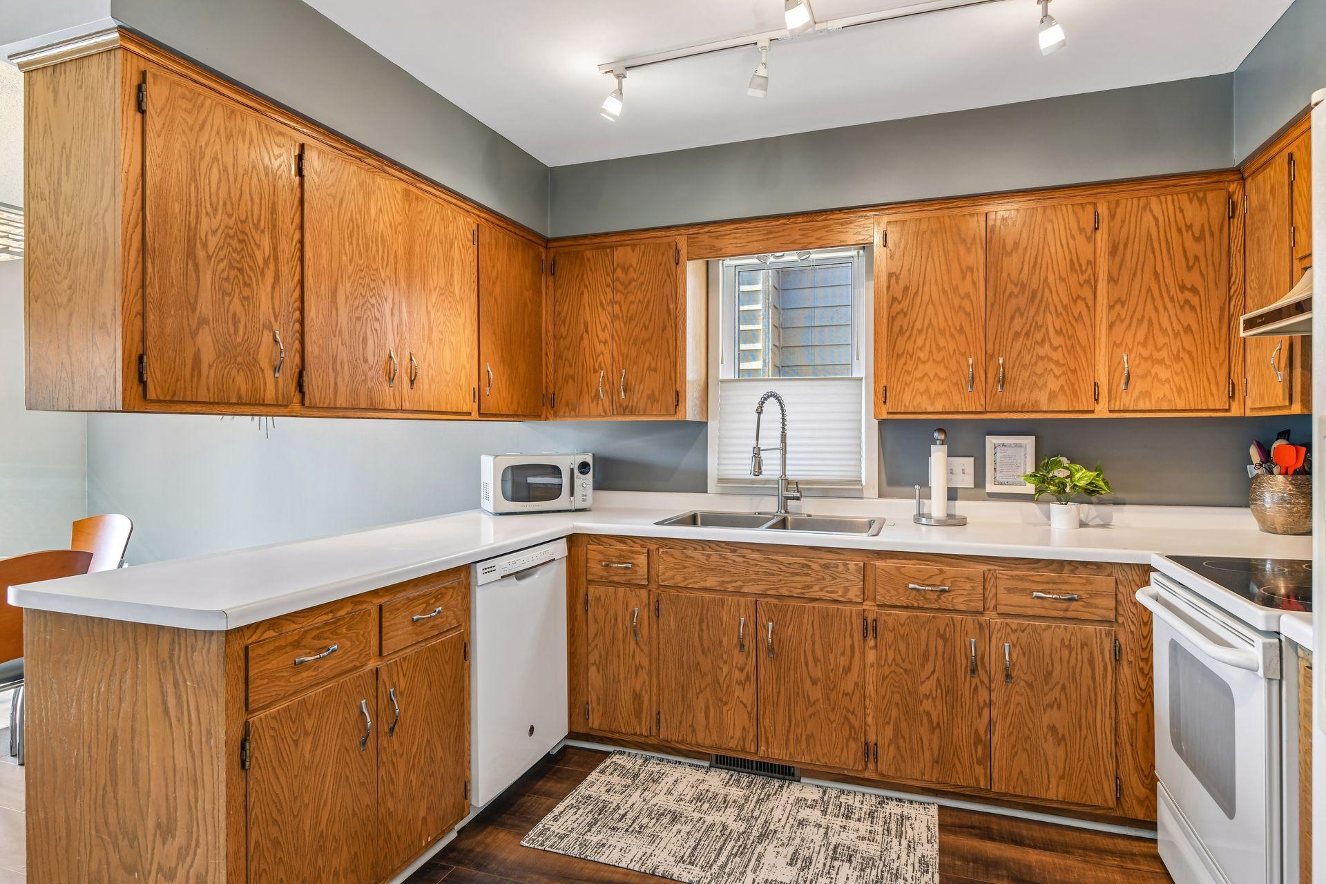 View of Residential at 5542 Rowland Road, Hopkins MN 55343, Hopkins (15 of 43) - Mike Wilen | Minnesota Team Real Estate