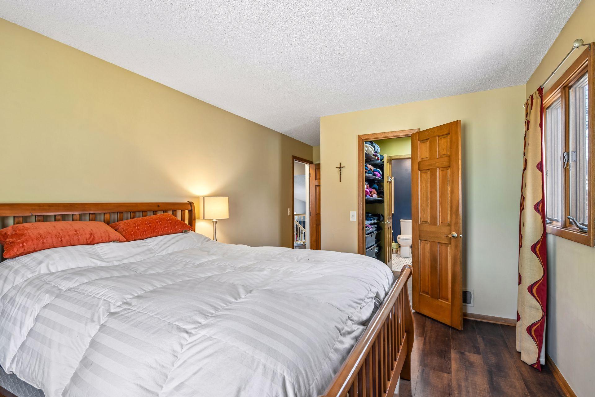 View of Residential at 5542 Rowland Road, Hopkins MN 55343, Hopkins (19 of 43) - Mike Wilen | Minnesota Team Real Estate