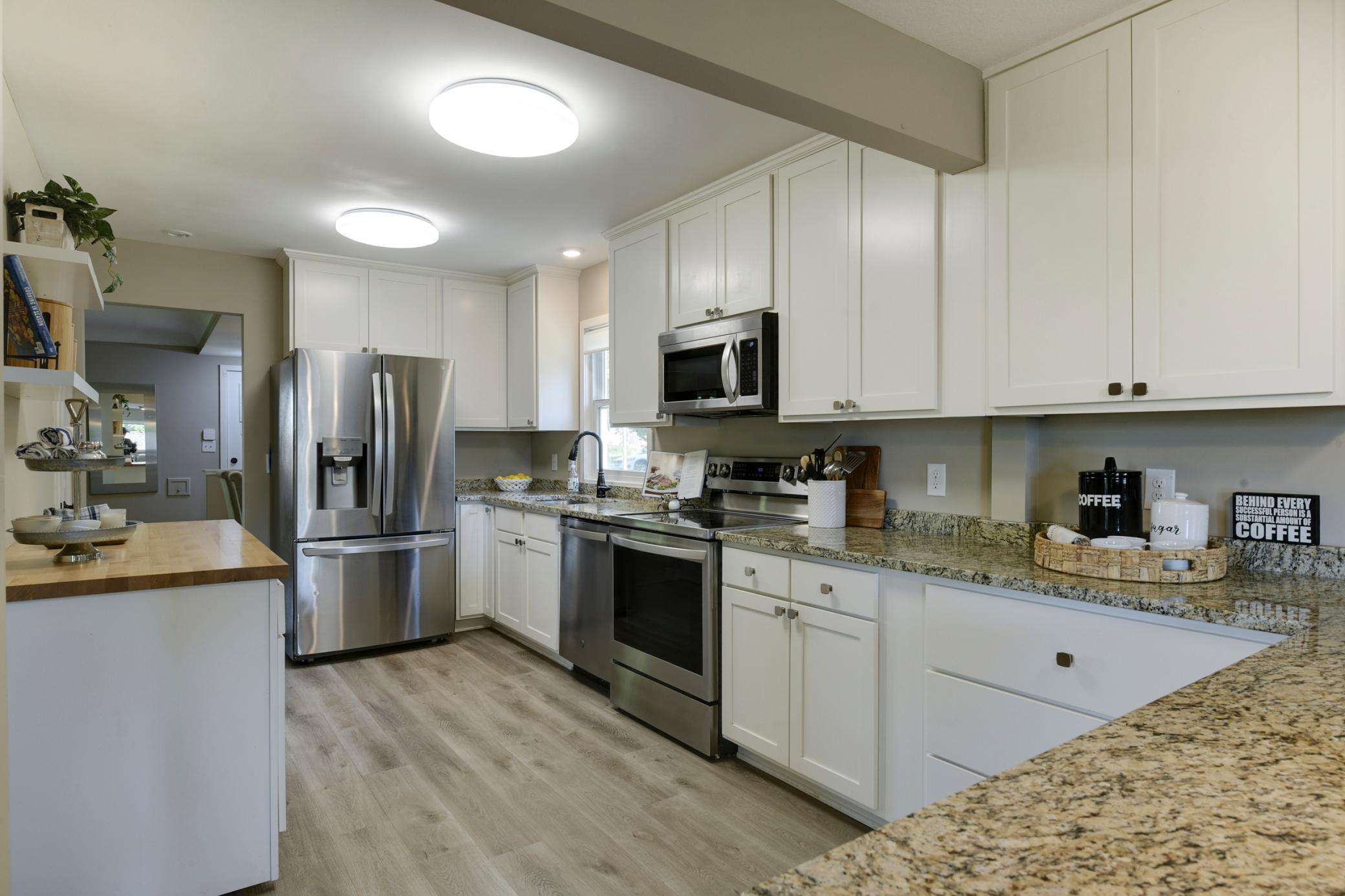 View of Residential at 3435 Zenith Avenue, Robbinsdale MN 55422, Robbinsdale (11 of 52) - Mike Wilen | Minnesota Team Real Estate