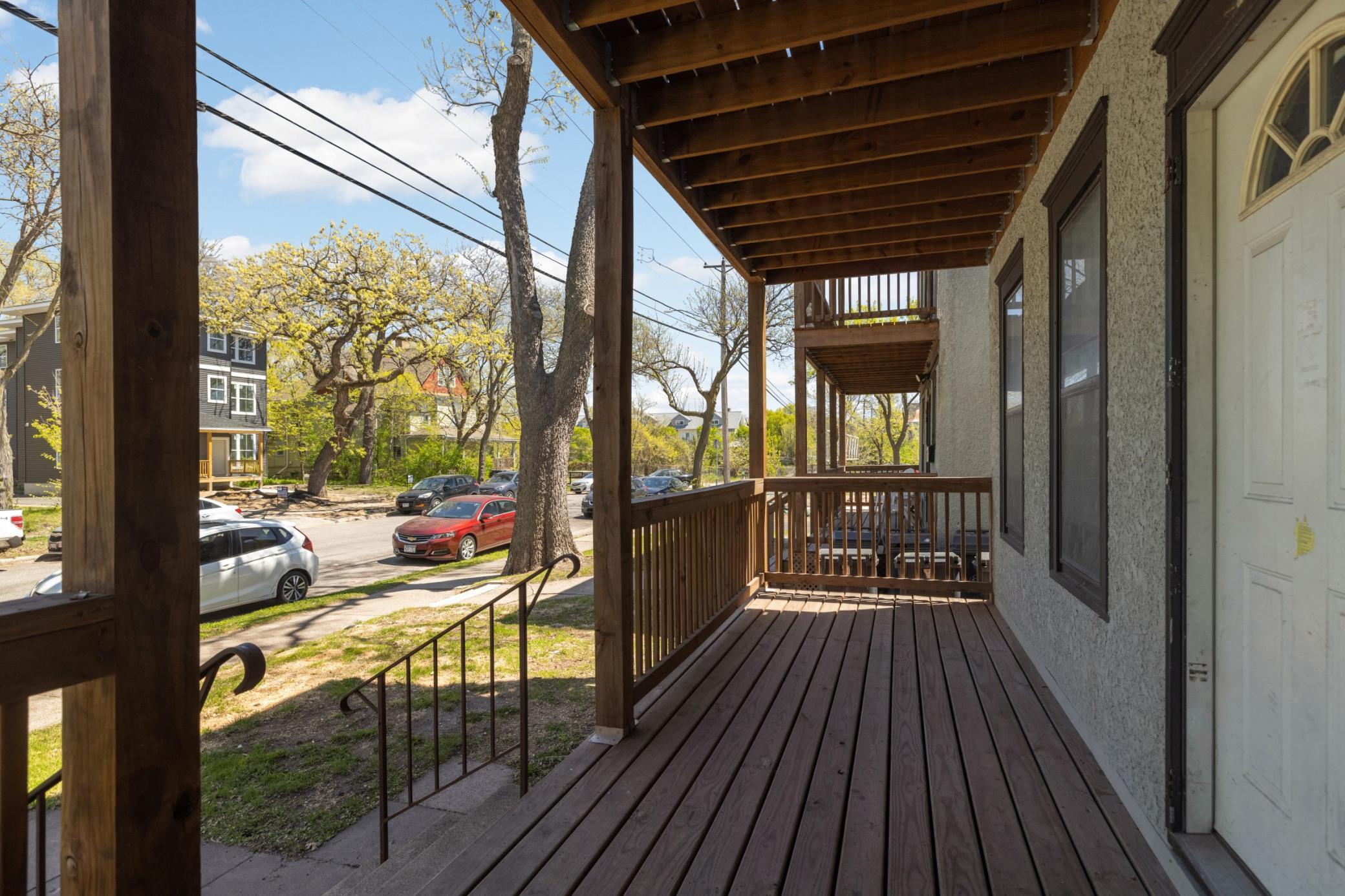 View of Residential Income at 806 6th Street, Minneapolis MN 55414, Minneapolis (3 of 36) - Mike Wilen | Minnesota Team Real Estate