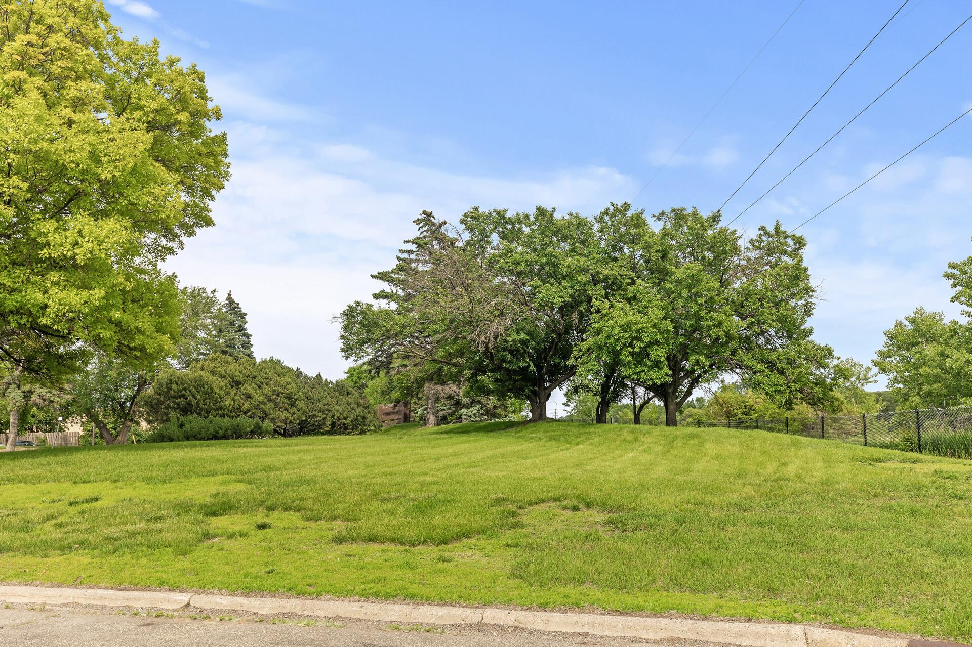 View of Residential at 4207 Lakeside Avenue #328, Brooklyn Center MN 55429, Brooklyn Center (43 of 44) - Mike Wilen | Minnesota Team Real Estate