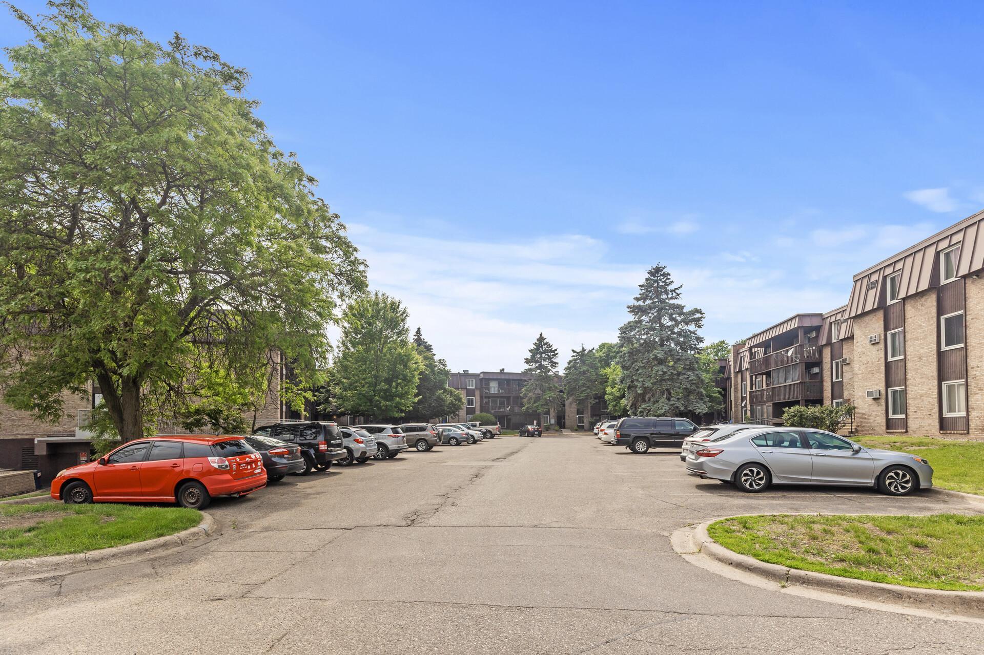 View of Residential at 4207 Lakeside Avenue #328, Brooklyn Center MN 55429, Brooklyn Center (41 of 44) - Mike Wilen | Minnesota Team Real Estate
