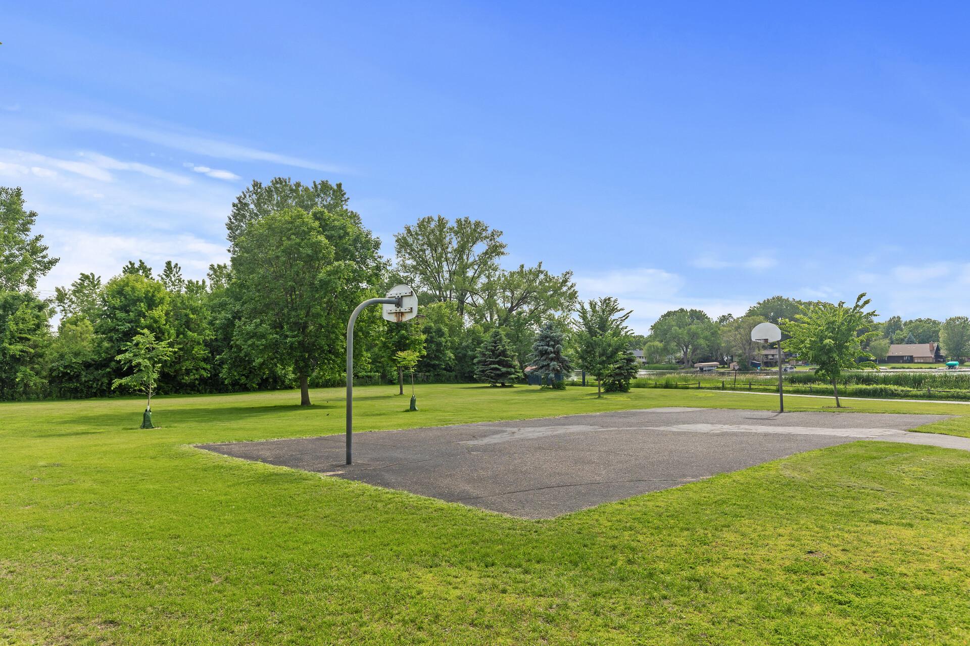 View of Residential at 4207 Lakeside Avenue #328, Brooklyn Center MN 55429, Brooklyn Center (35 of 44) - Mike Wilen | Minnesota Team Real Estate