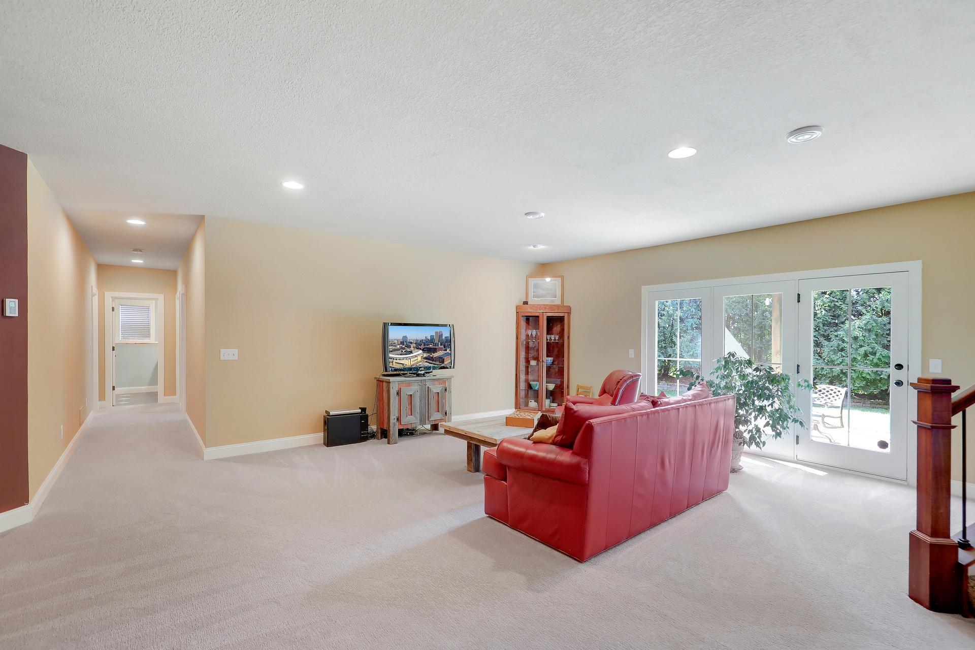 View of Residential at 4430 Bluebell Trail, Medina MN 55340, Medina (68 of 100) - Mike Wilen | Minnesota Team Real Estate