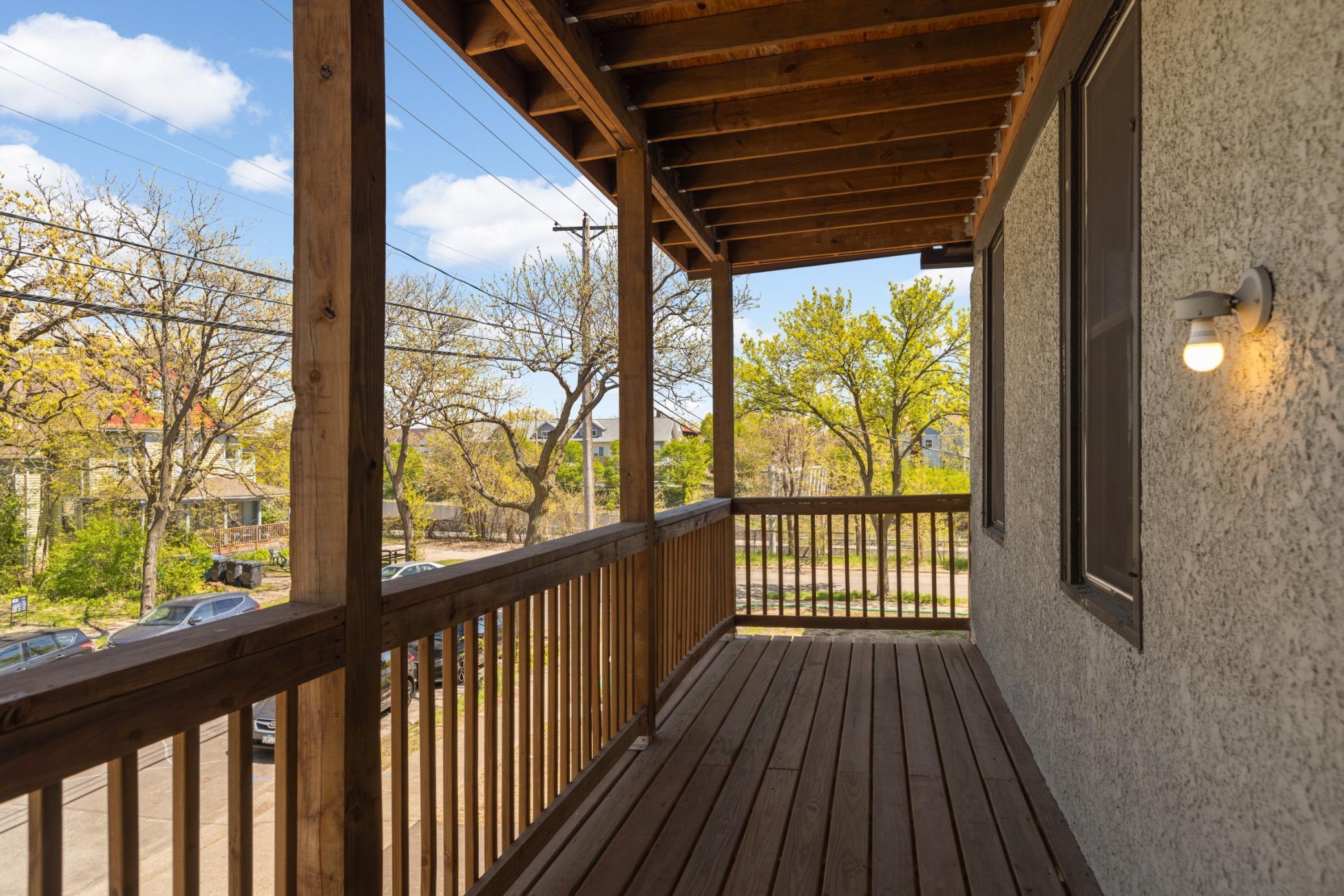 View of Residential Income at 810 6th Street, Minneapolis MN 55414, Minneapolis (25 of 36) - Mike Wilen | Minnesota Team Real Estate