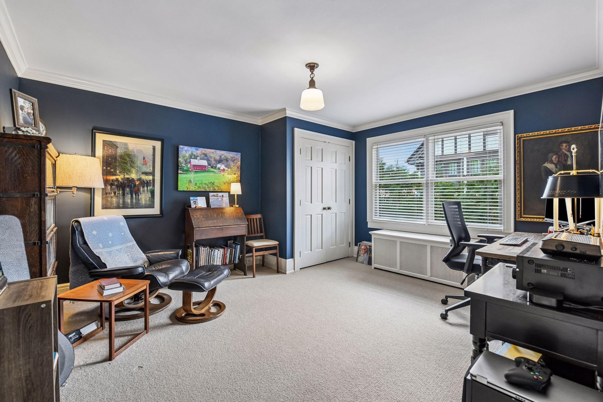 View of Residential at 2240 Lake Of The Isles Parkway, Minneapolis MN 55405, Minneapolis (46 of 88) - Mike Wilen | Minnesota Team Real Estate