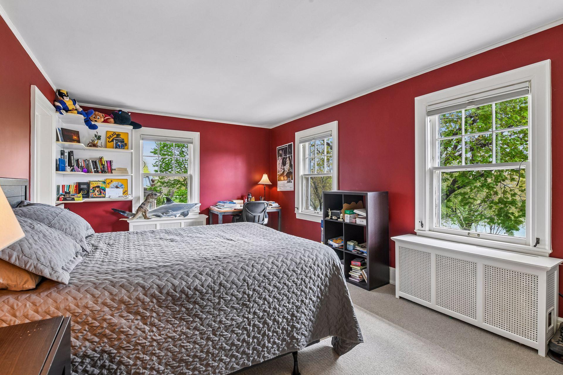View of Residential at 2240 Lake Of The Isles Parkway, Minneapolis MN 55405, Minneapolis (45 of 88) - Mike Wilen | Minnesota Team Real Estate