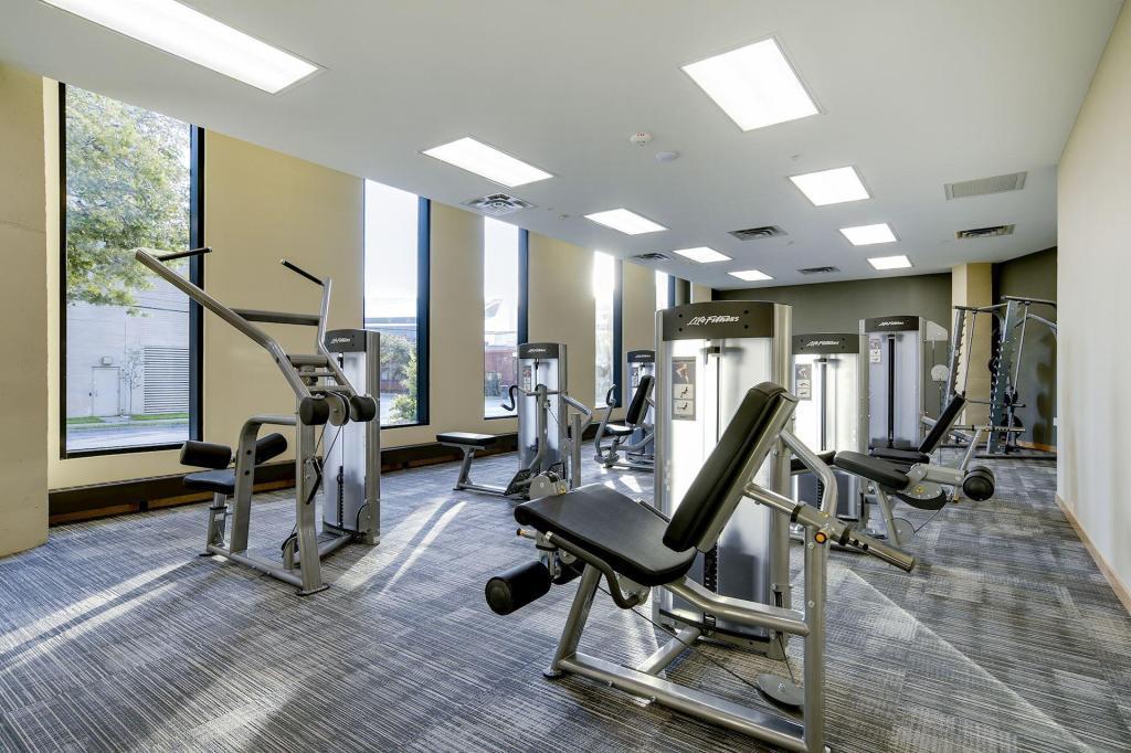 View of Residential at 1240 2nd Street #325, Minneapolis MN 55415, Minneapolis (21 of 23) - Mike Wilen | Minnesota Team Real Estate