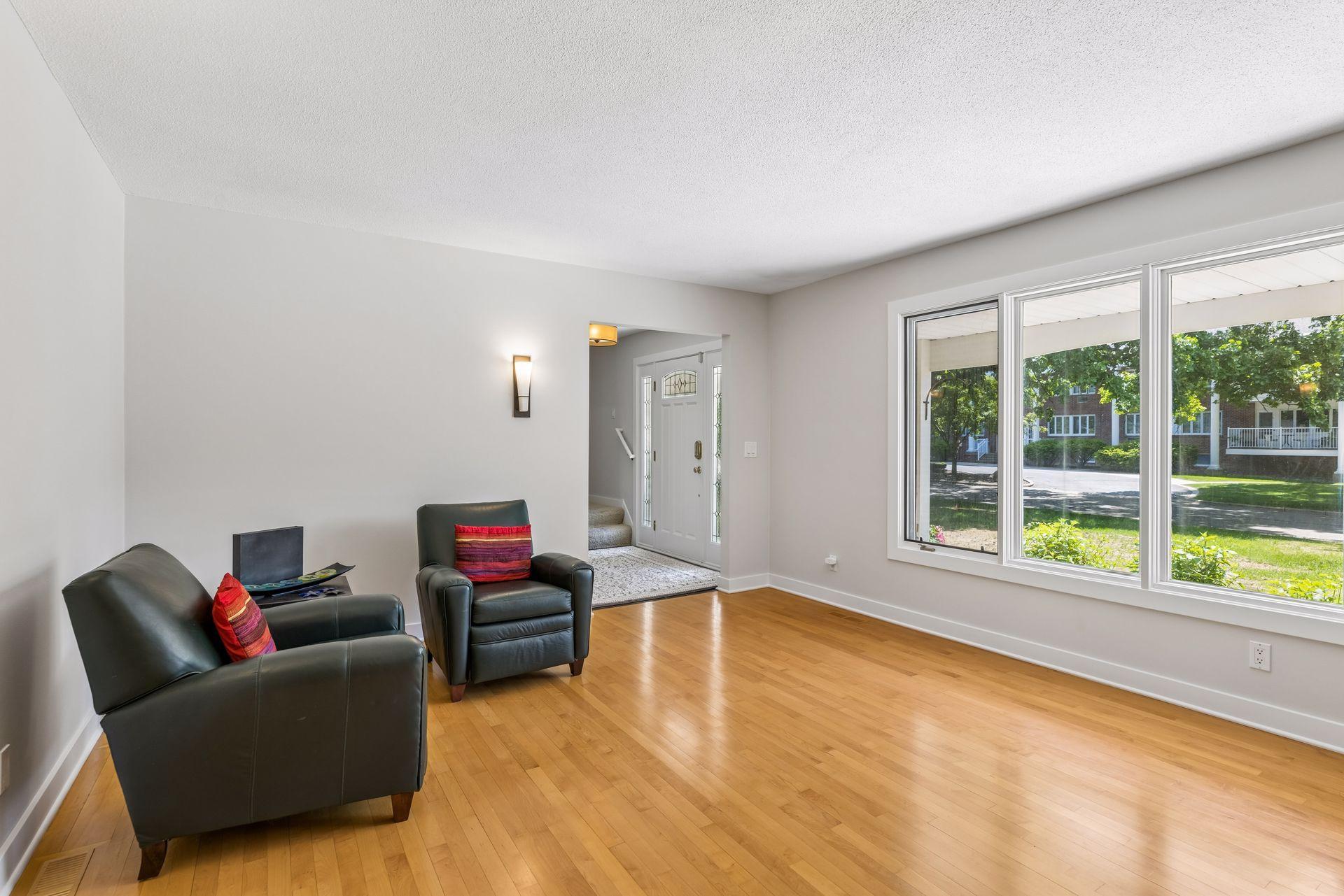 View of Residential at 6016 Eden Prairie Road, Edina MN 55436, Edina (21 of 64) - Mike Wilen | Minnesota Team Real Estate