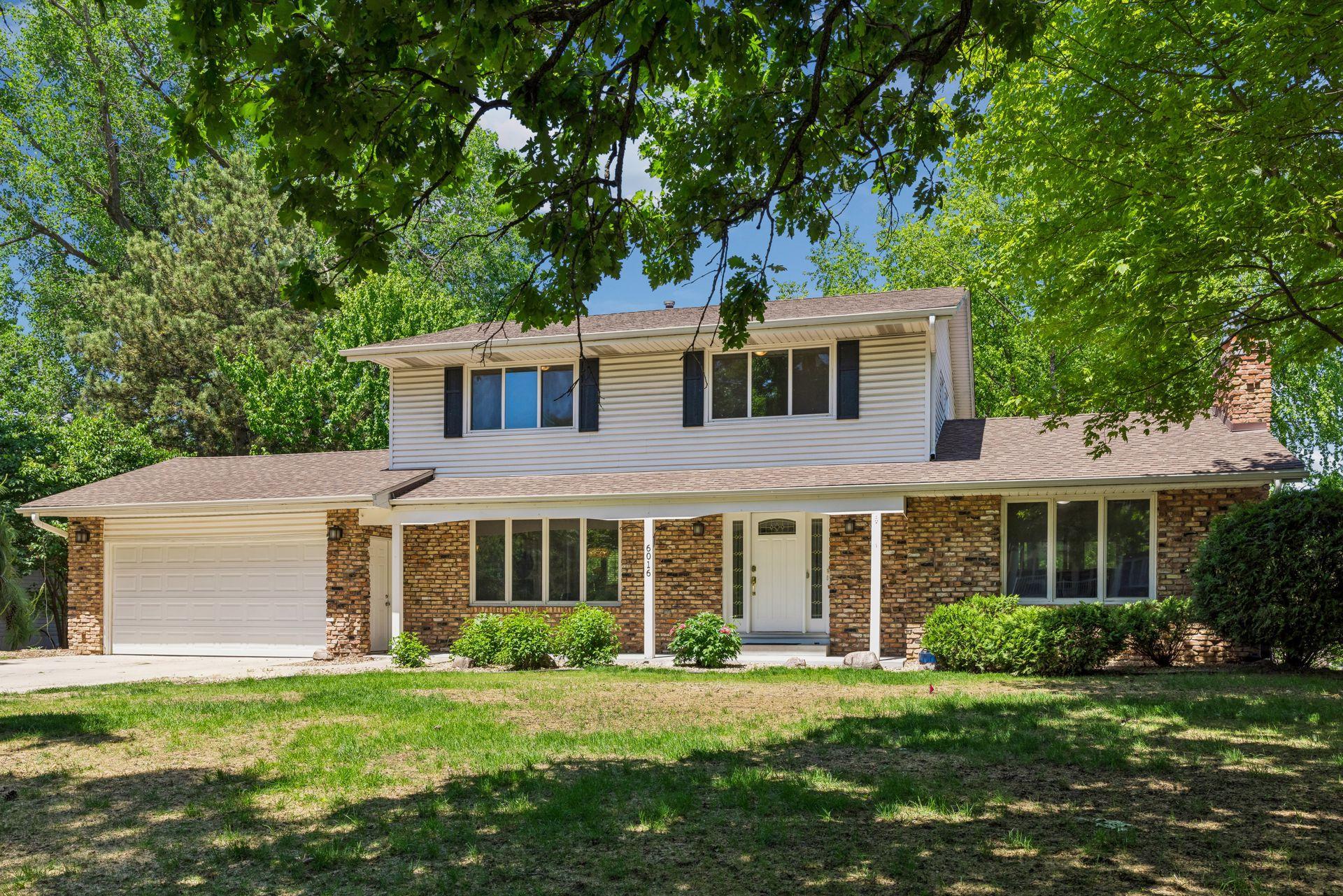 View of Residential at 6016 Eden Prairie Road, Edina MN 55436, Edina (7 of 64) - Mike Wilen | Minnesota Team Real Estate