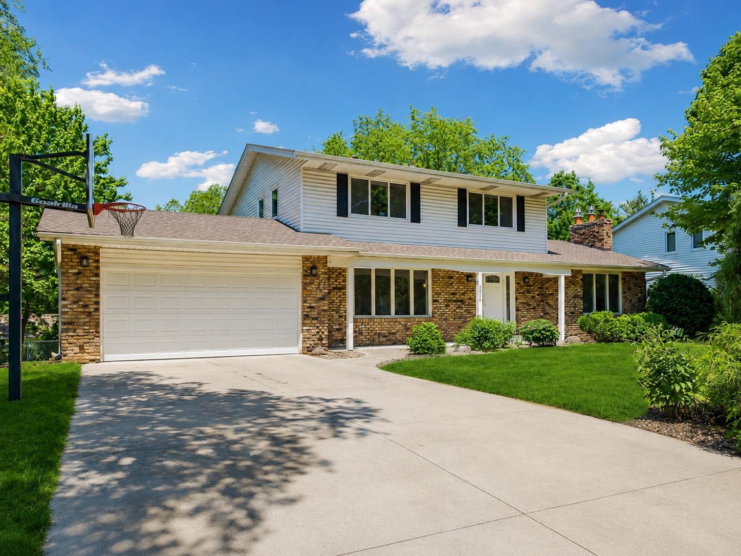 View of Residential at 6016 Eden Prairie Road, Edina MN 55436, Edina (5 of 64) - Mike Wilen | Minnesota Team Real Estate
