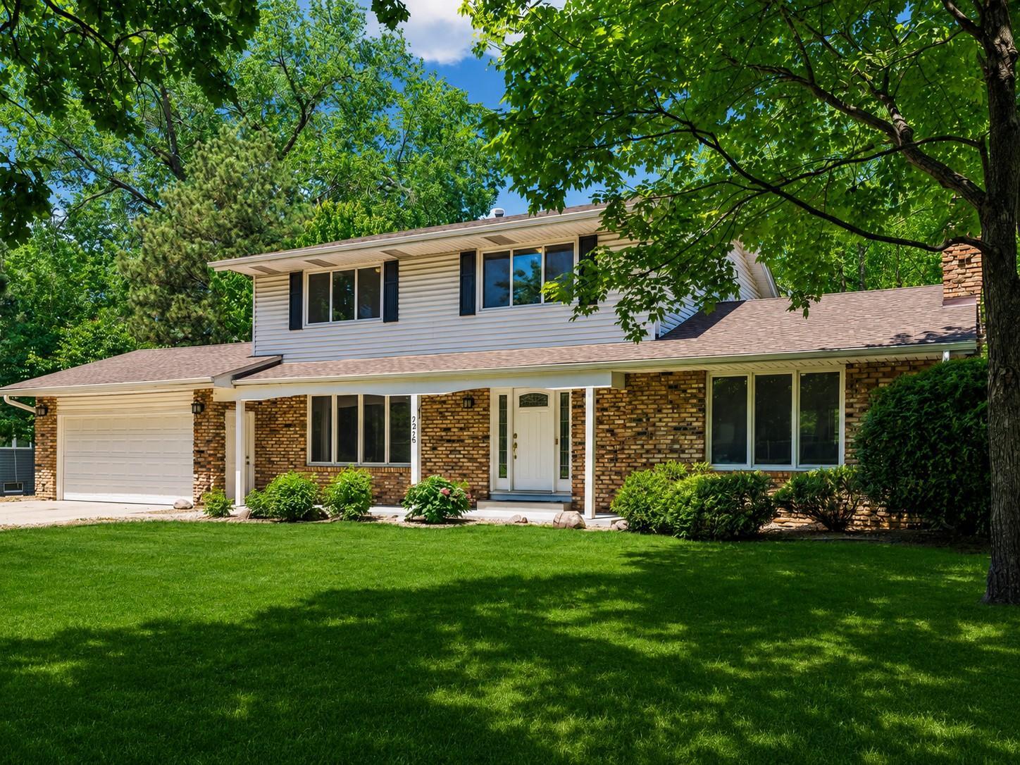 View of Residential at 6016 Eden Prairie Road, Edina MN 55436, Edina (2 of 64) - Mike Wilen | Minnesota Team Real Estate