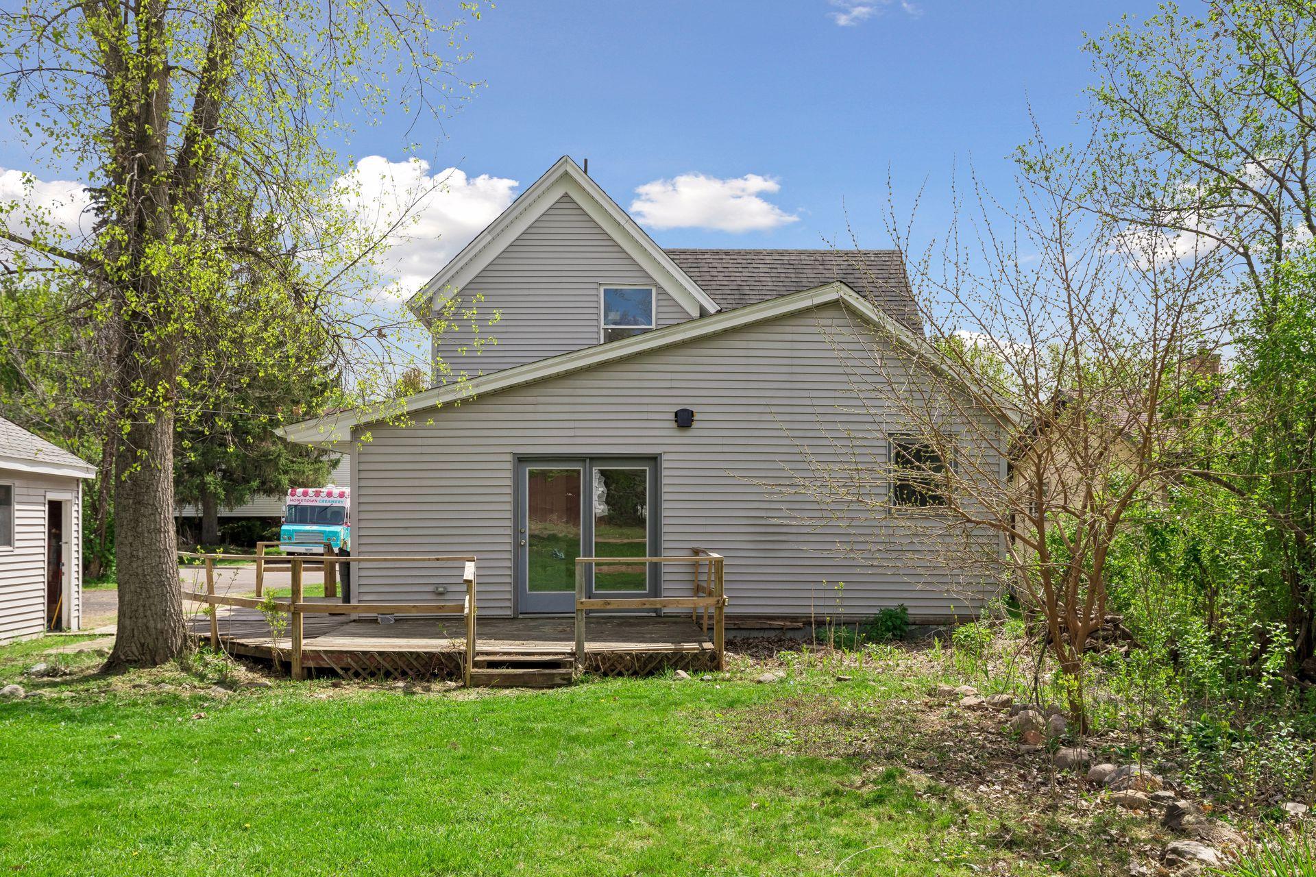 View of Residential at 2587 2nd Avenue, North Saint Paul MN 55109, North Saint Paul (28 of 30) - Mike Wilen | Minnesota Team Real Estate