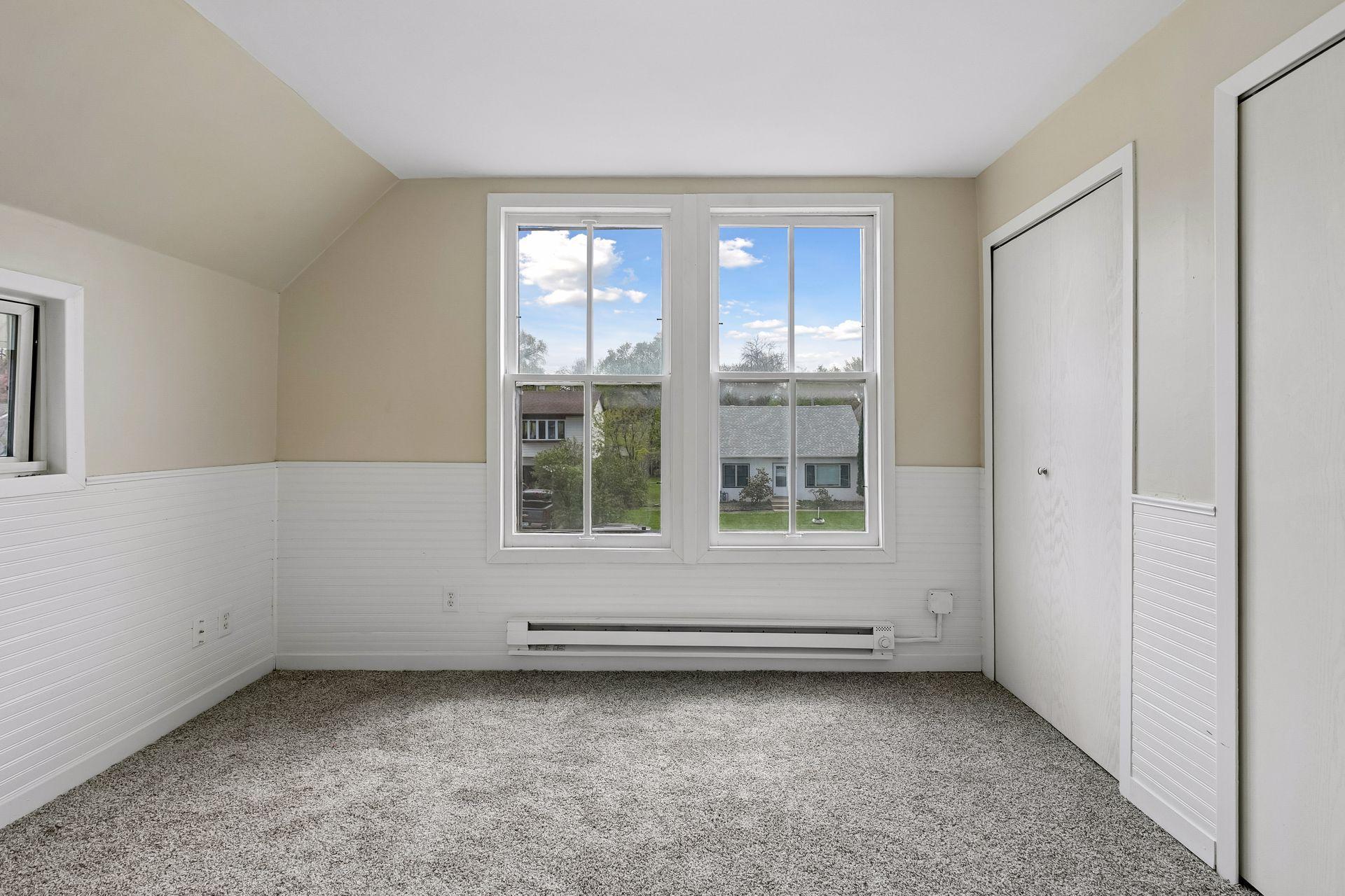 View of Residential at 2587 2nd Avenue, North Saint Paul MN 55109, North Saint Paul (24 of 30) - Mike Wilen | Minnesota Team Real Estate