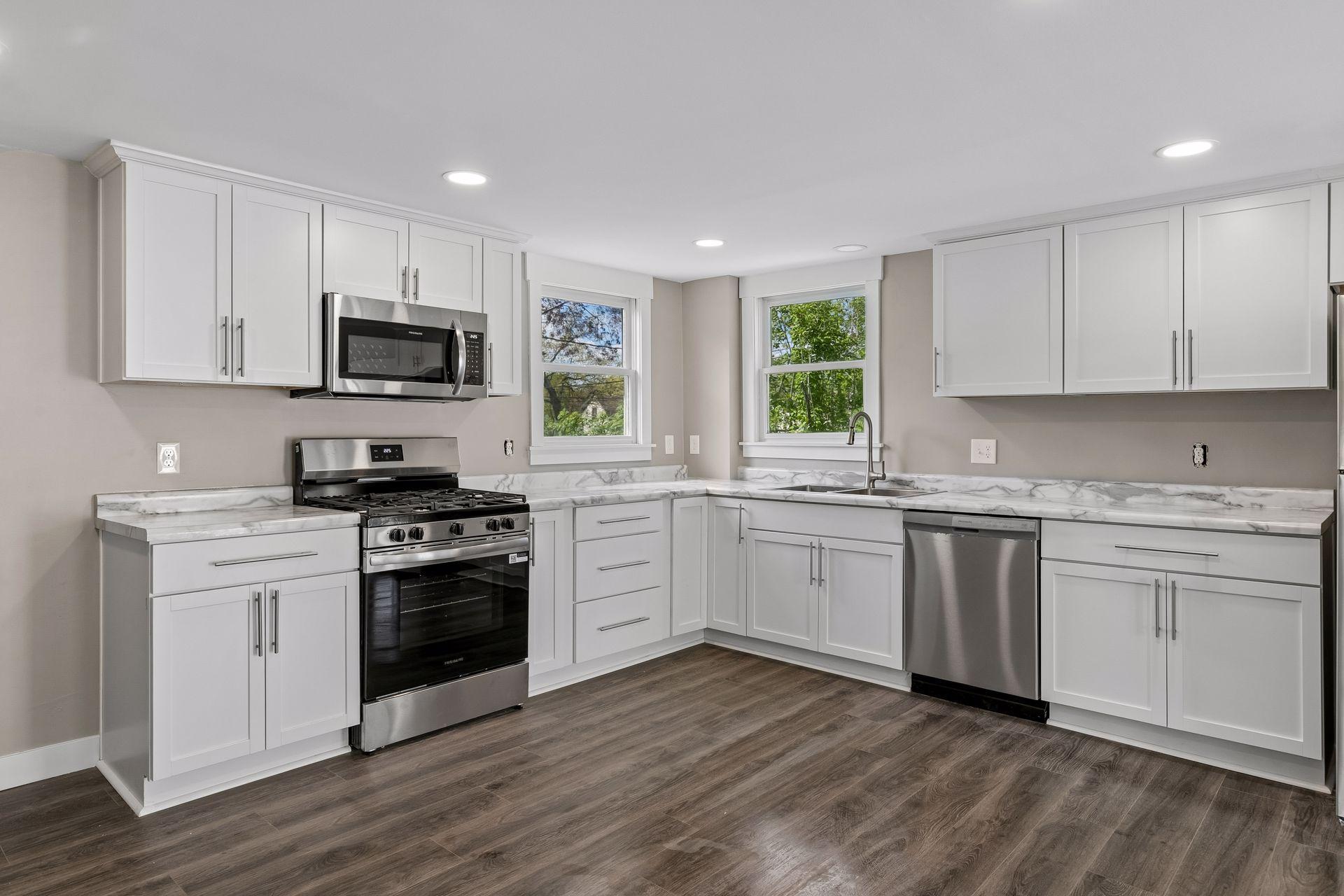 View of Residential at 2587 2nd Avenue, North Saint Paul MN 55109, North Saint Paul (14 of 30) - Mike Wilen | Minnesota Team Real Estate