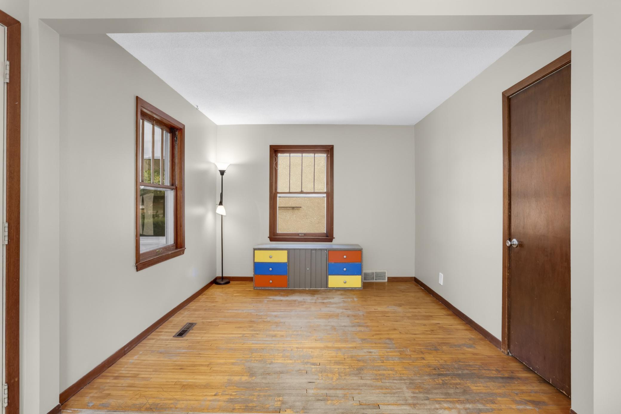 View of Residential at 1404 Hubbard Avenue, Saint Paul MN 55104, Saint Paul (11 of 37) - Mike Wilen | Minnesota Team Real Estate