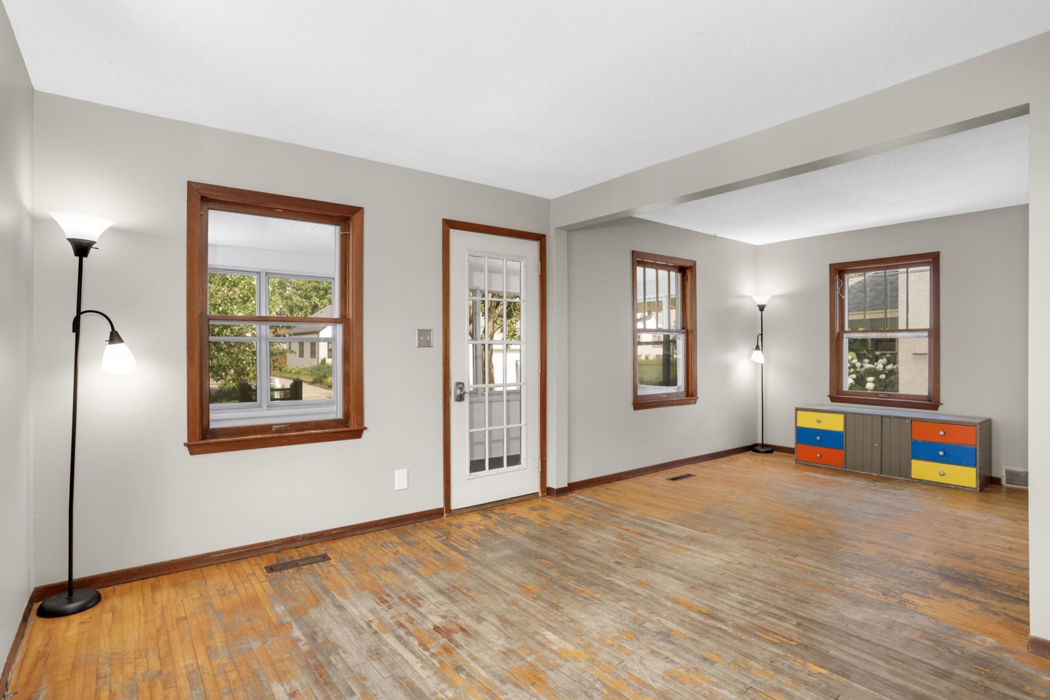 View of Residential at 1404 Hubbard Avenue, Saint Paul MN 55104, Saint Paul (10 of 37) - Mike Wilen | Minnesota Team Real Estate