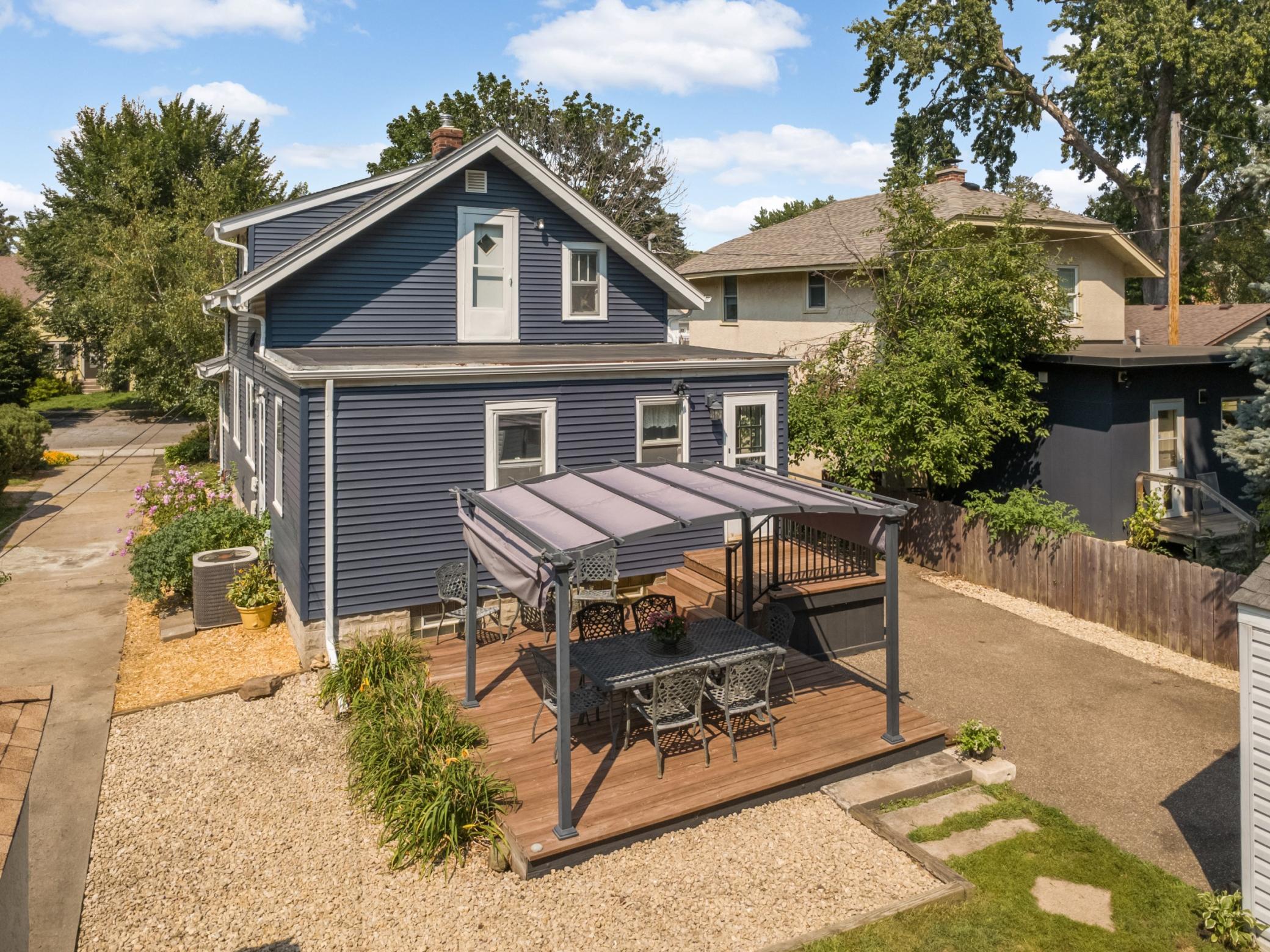 View of Single Family at 1404 Hubbard Avenue, Saint Paul - Mike Wilen | Minnesota Team Real Estate