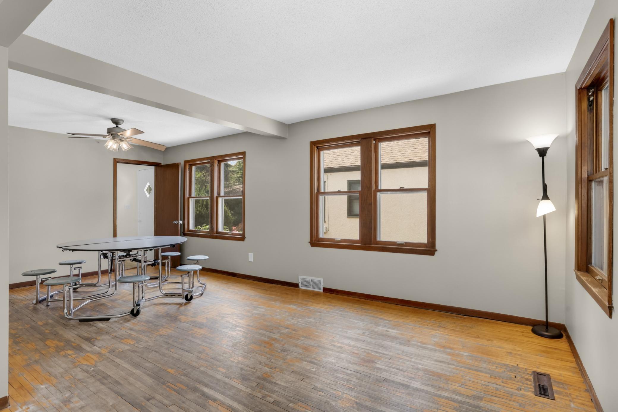 View of Residential at 1404 Hubbard Avenue, Saint Paul MN 55104, Saint Paul (12 of 37) - Mike Wilen | Minnesota Team Real Estate