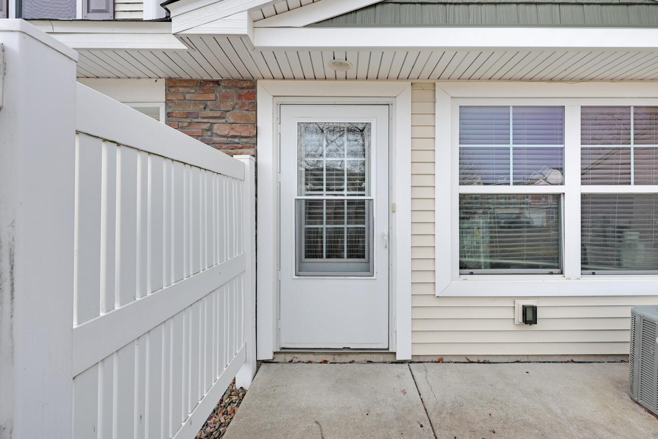 View of Residential at 15519 60th Avenue, Plymouth MN 55446, Plymouth (6 of 25) - Mike Wilen | Minnesota Team Real Estate