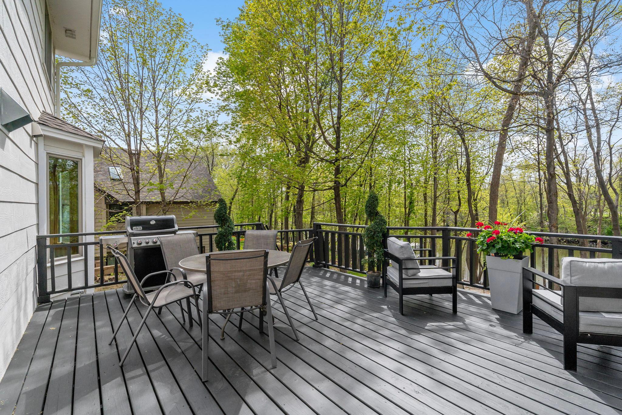 View of Residential at 9421 Dallas Lane, Maple Grove MN 55369, Maple Grove (30 of 39) - Mike Wilen | Minnesota Team Real Estate