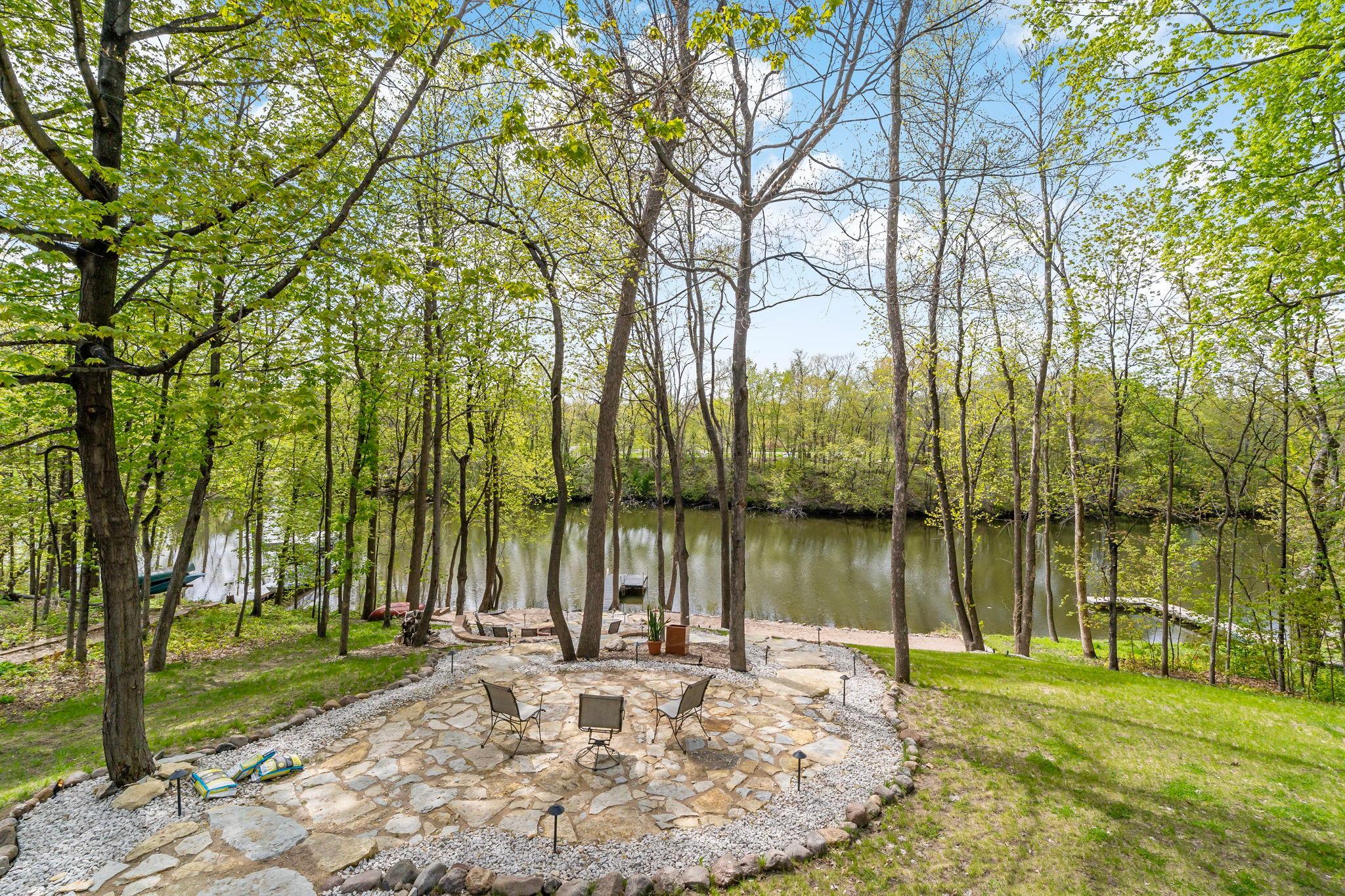 View of Residential at 9421 Dallas Lane, Maple Grove MN 55369, Maple Grove (4 of 39) - Mike Wilen | Minnesota Team Real Estate