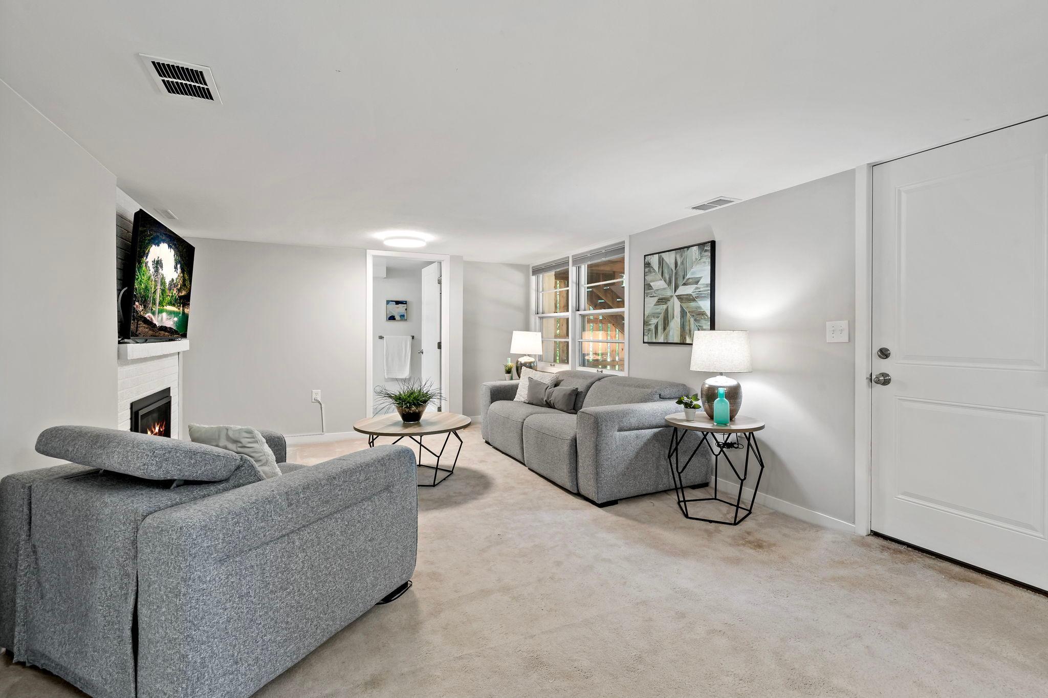 View of Residential at 1389 Prior Avenue, Saint Paul MN 55116, Saint Paul (31 of 51) - Mike Wilen | Minnesota Team Real Estate