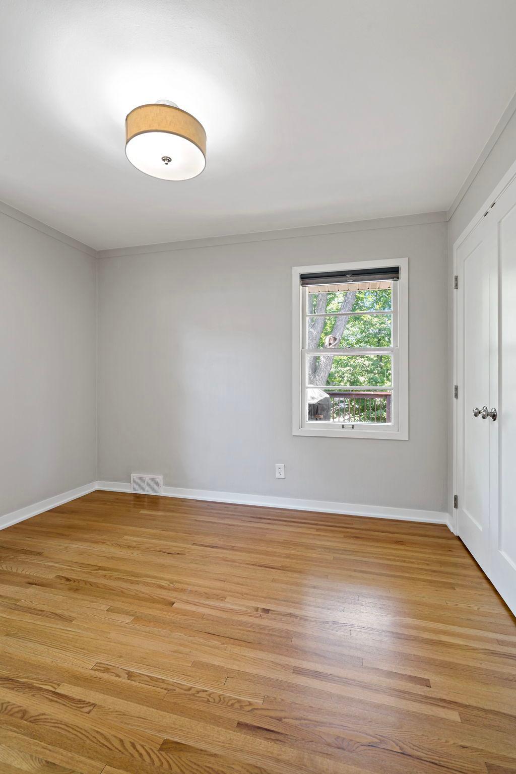 View of Residential at 1389 Prior Avenue, Saint Paul MN 55116, Saint Paul (25 of 51) - Mike Wilen | Minnesota Team Real Estate
