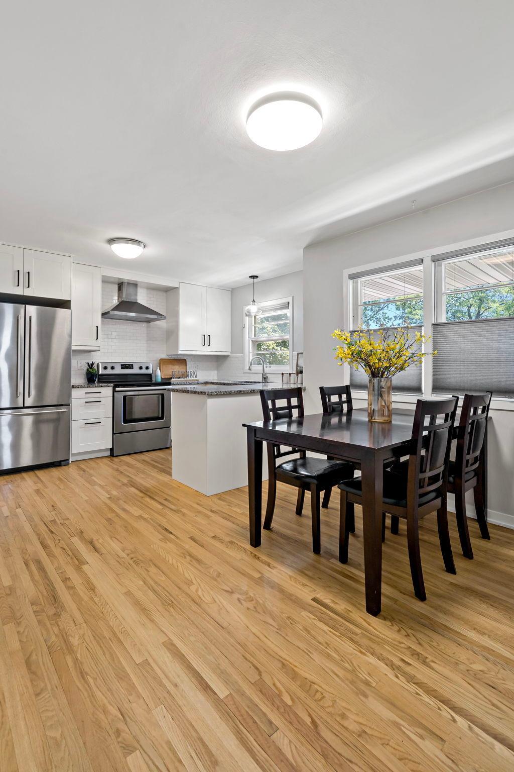 View of Residential at 1389 Prior Avenue, Saint Paul MN 55116, Saint Paul (8 of 51) - Mike Wilen | Minnesota Team Real Estate
