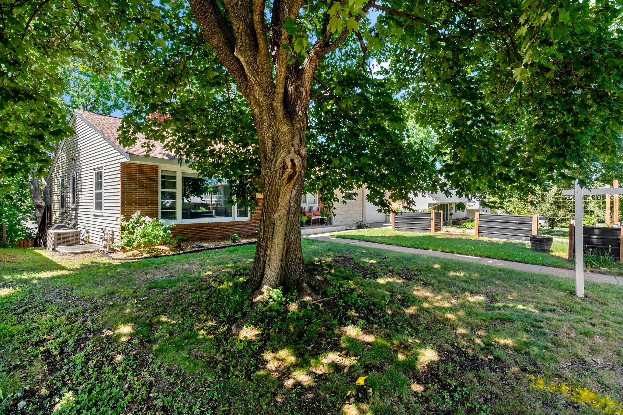 View of Residential at 1389 Prior Avenue, Saint Paul MN 55116, Saint Paul (46 of 51) - Mike Wilen | Minnesota Team Real Estate