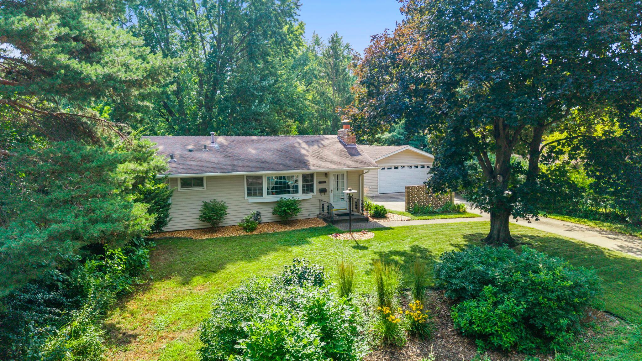View of Residential at 10433 Washburn Avenue, Bloomington MN 55431, Bloomington (4 of 57) - Mike Wilen | Minnesota Team Real Estate