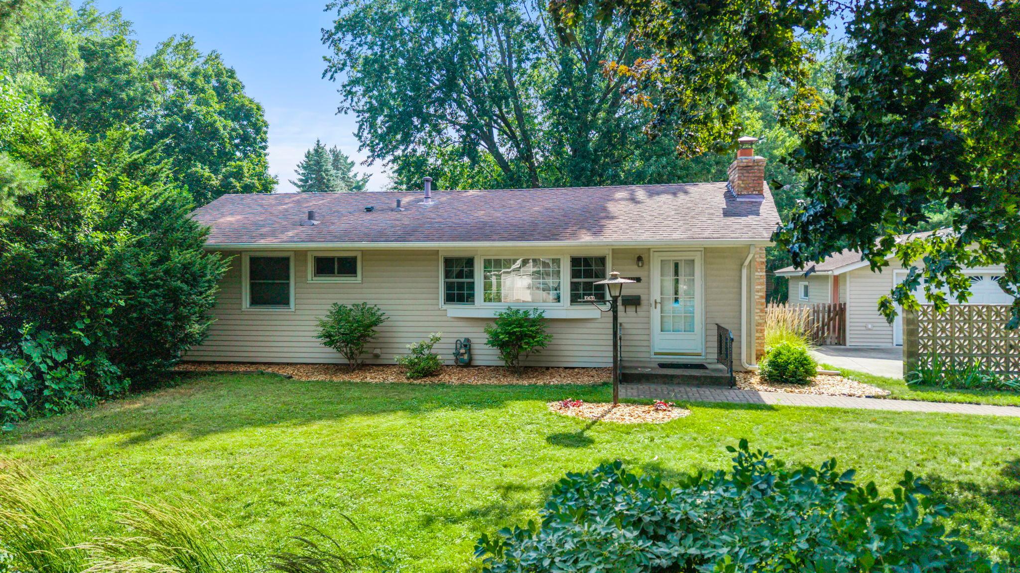 View of Residential at 10433 Washburn Avenue, Bloomington MN 55431, Bloomington (3 of 57) - Mike Wilen | Minnesota Team Real Estate