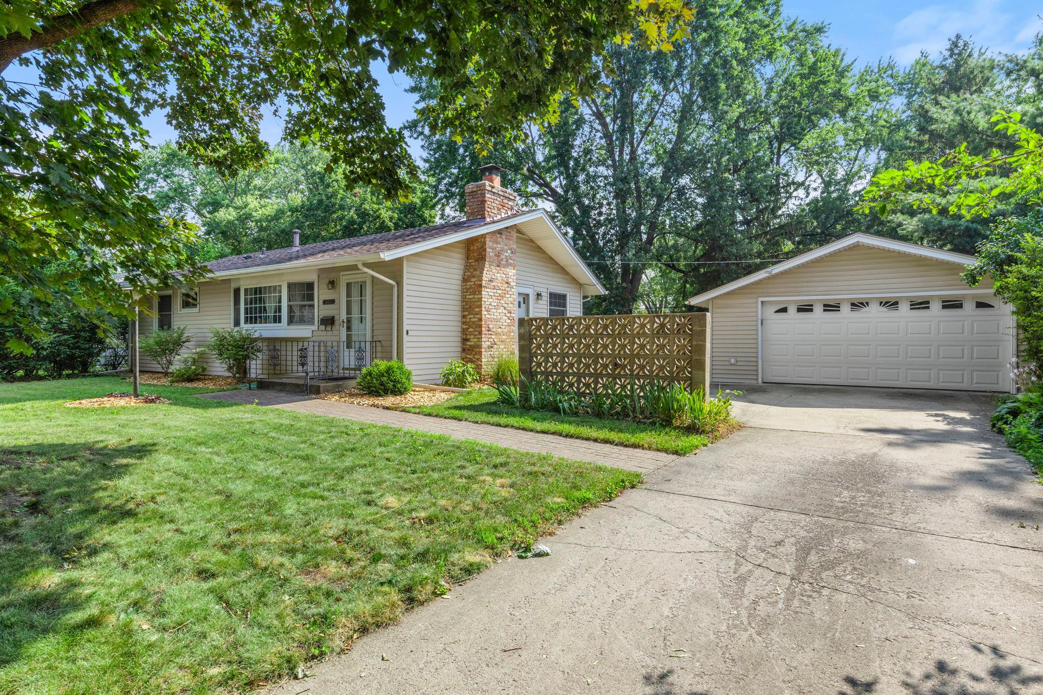 View of Residential at 10433 Washburn Avenue, Bloomington MN 55431, Bloomington (5 of 57) - Mike Wilen | Minnesota Team Real Estate