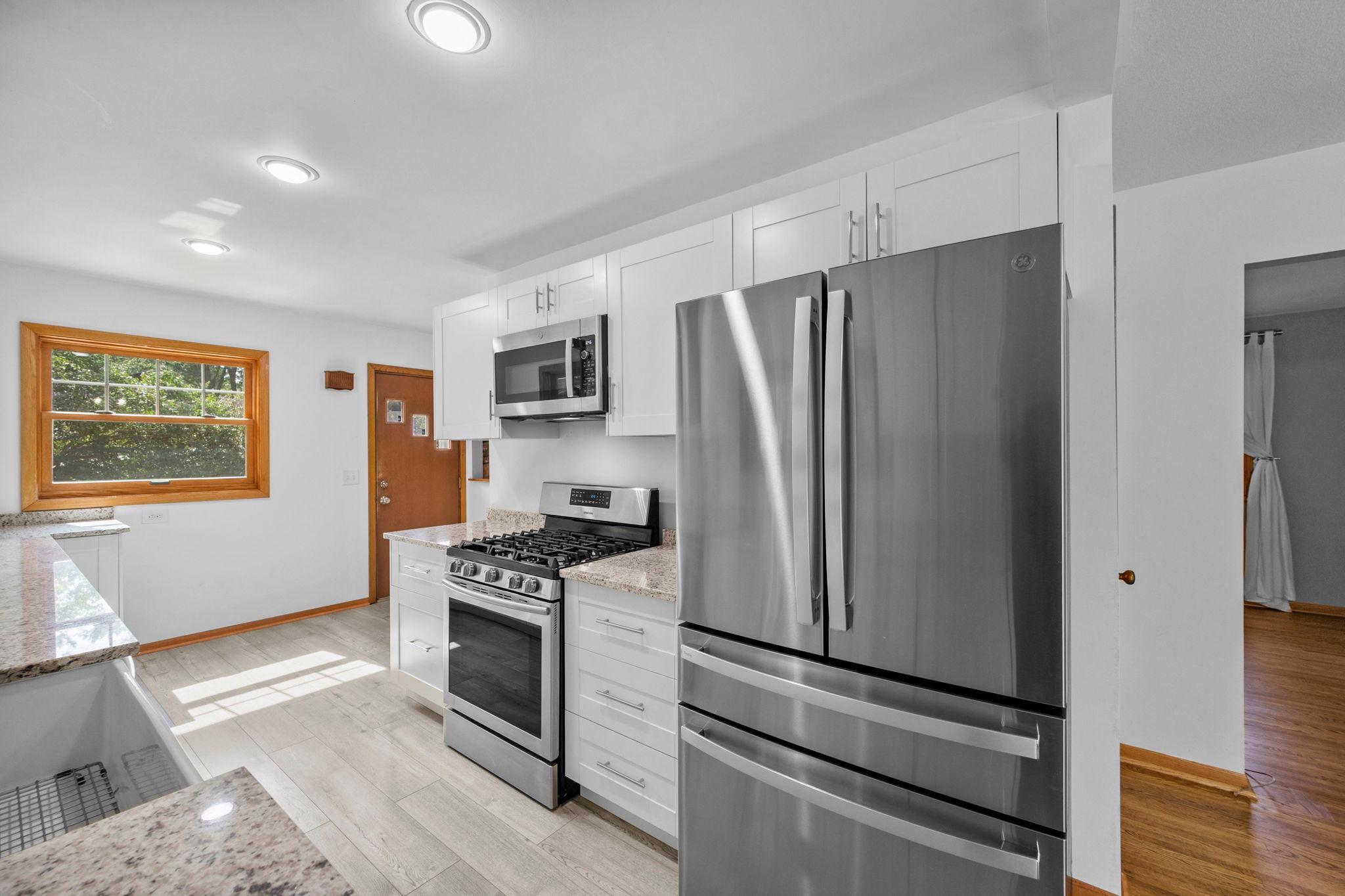 View of Residential at 10433 Washburn Avenue, Bloomington MN 55431, Bloomington (24 of 57) - Mike Wilen | Minnesota Team Real Estate