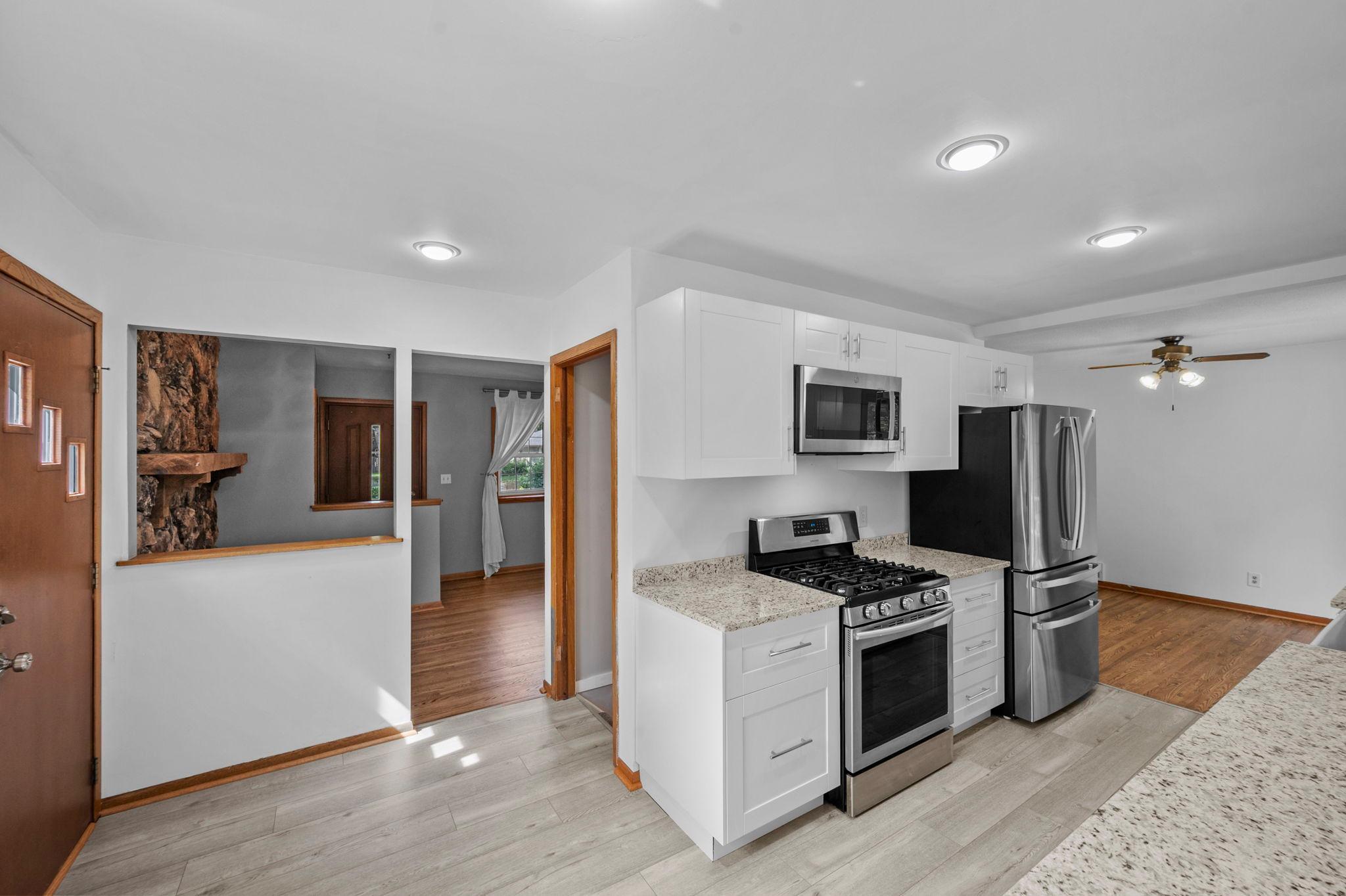View of Residential at 10433 Washburn Avenue, Bloomington MN 55431, Bloomington (21 of 57) - Mike Wilen | Minnesota Team Real Estate