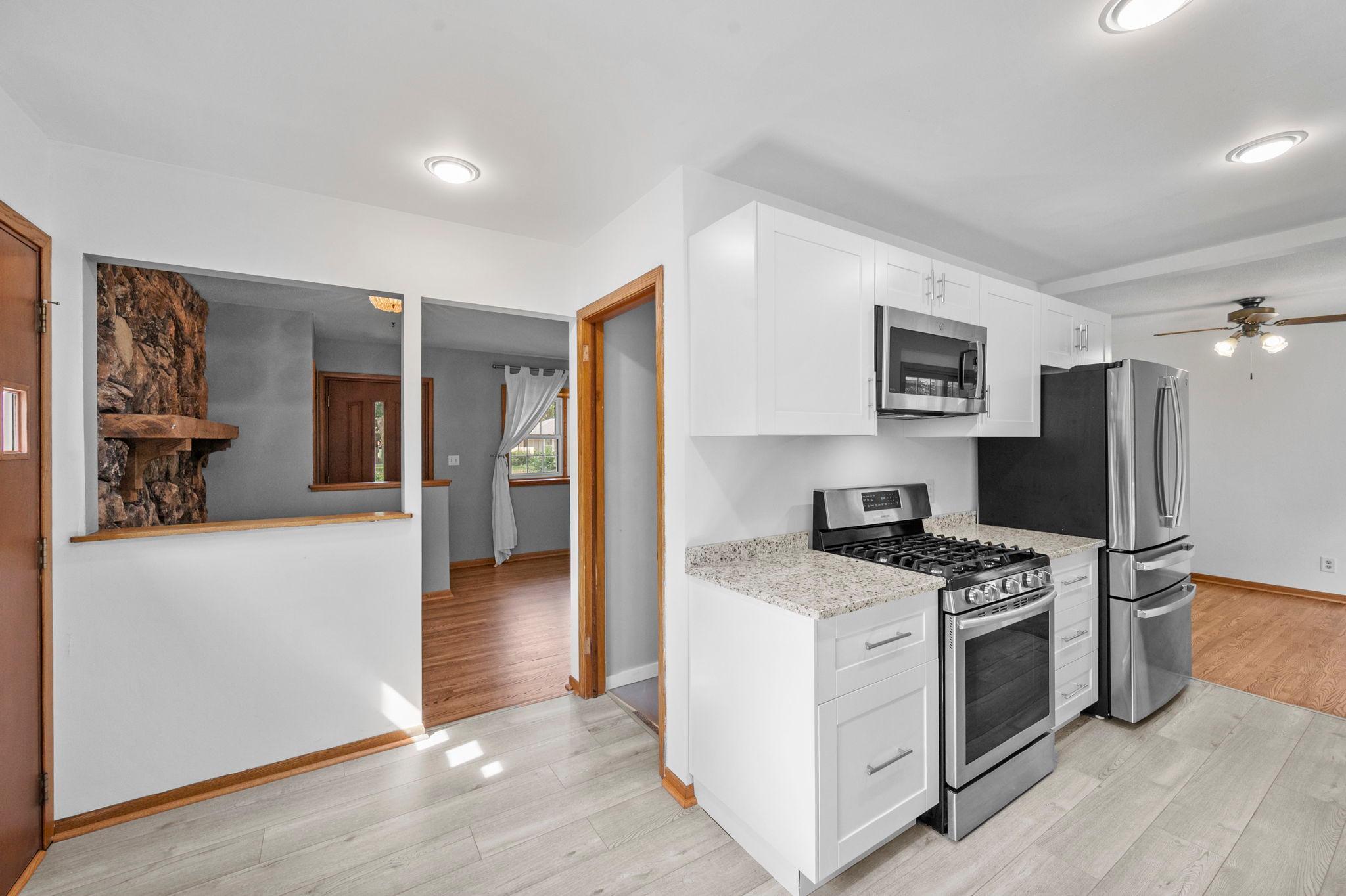 View of Residential at 10433 Washburn Avenue, Bloomington MN 55431, Bloomington (20 of 57) - Mike Wilen | Minnesota Team Real Estate