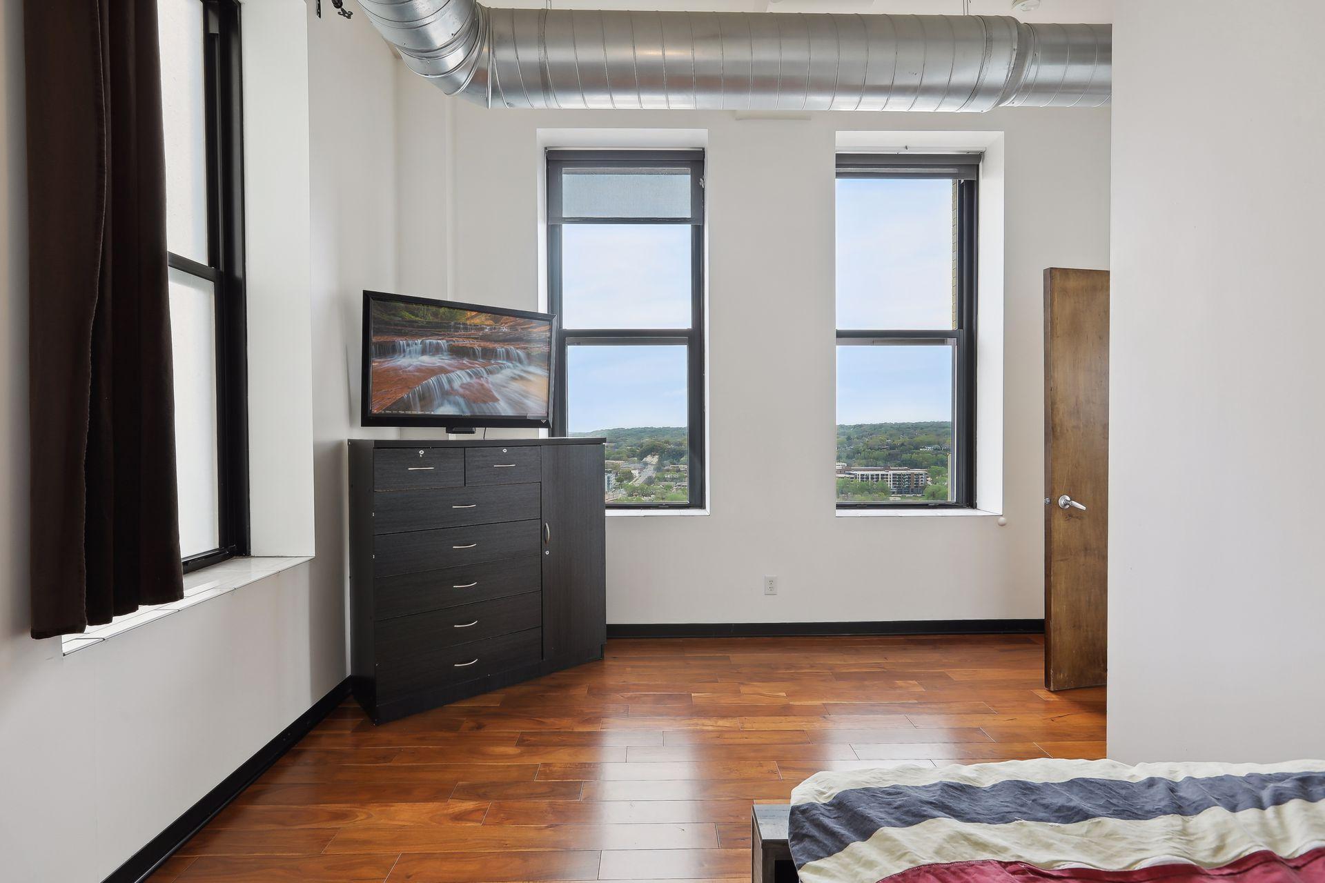 View of Residential at 350 Saint Peter Street #1106, Saint Paul MN 55102, Saint Paul (21 of 32) - Mike Wilen | Minnesota Team Real Estate