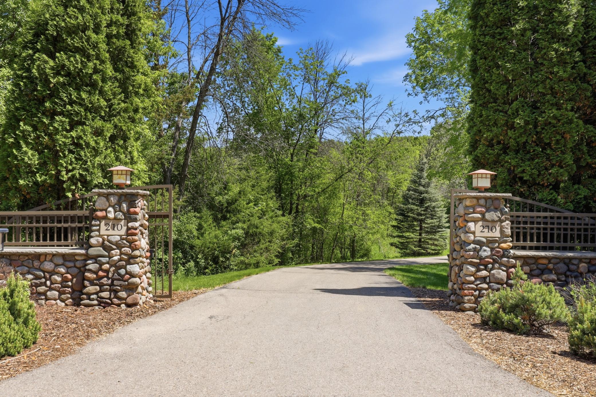View of Residential at 270 North Shore Drive, Orono MN 55364, Orono (55 of 56) - Mike Wilen | Minnesota Team Real Estate