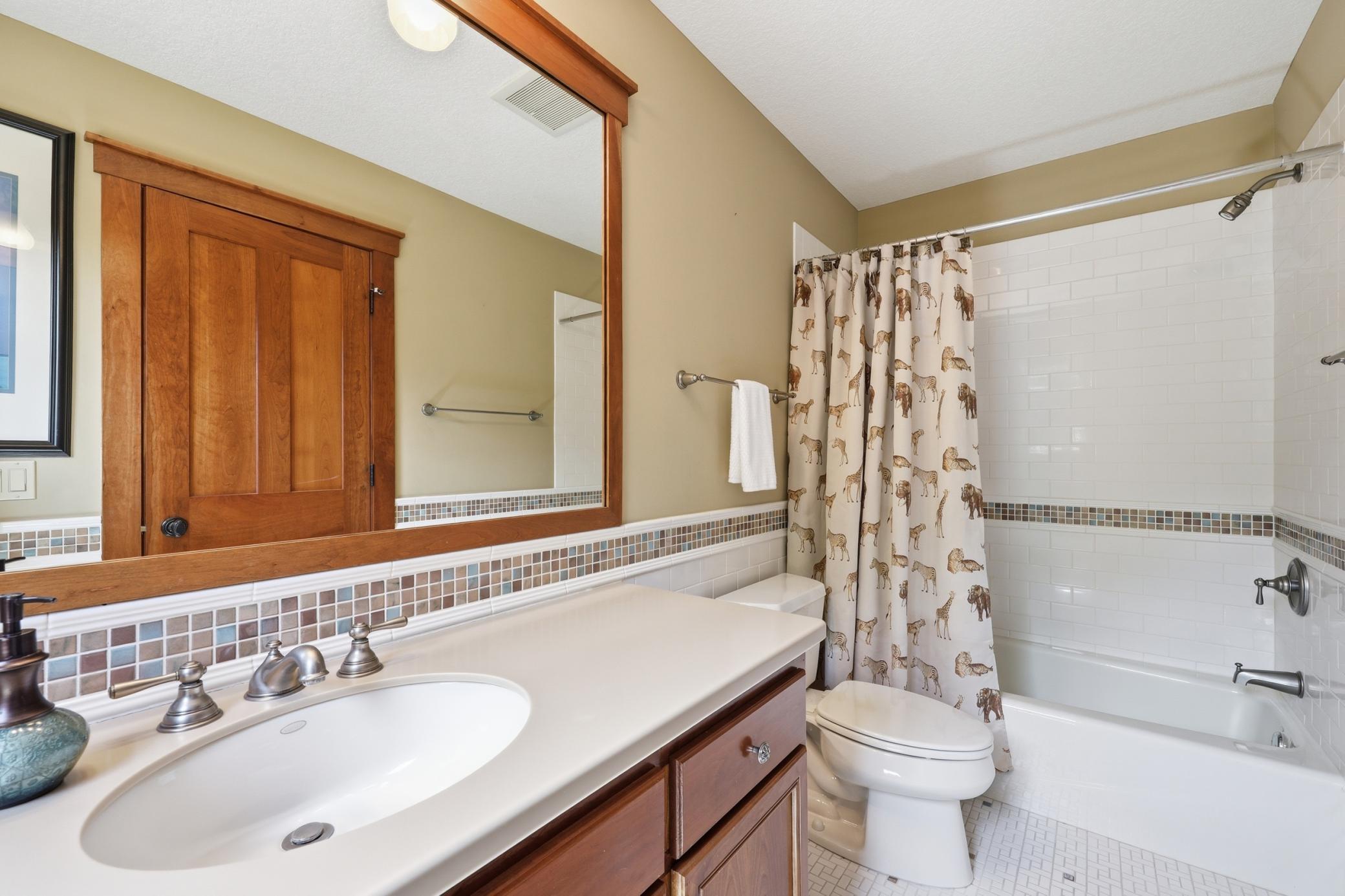 View of Residential at 270 North Shore Drive, Orono MN 55364, Orono (34 of 56) - Mike Wilen | Minnesota Team Real Estate