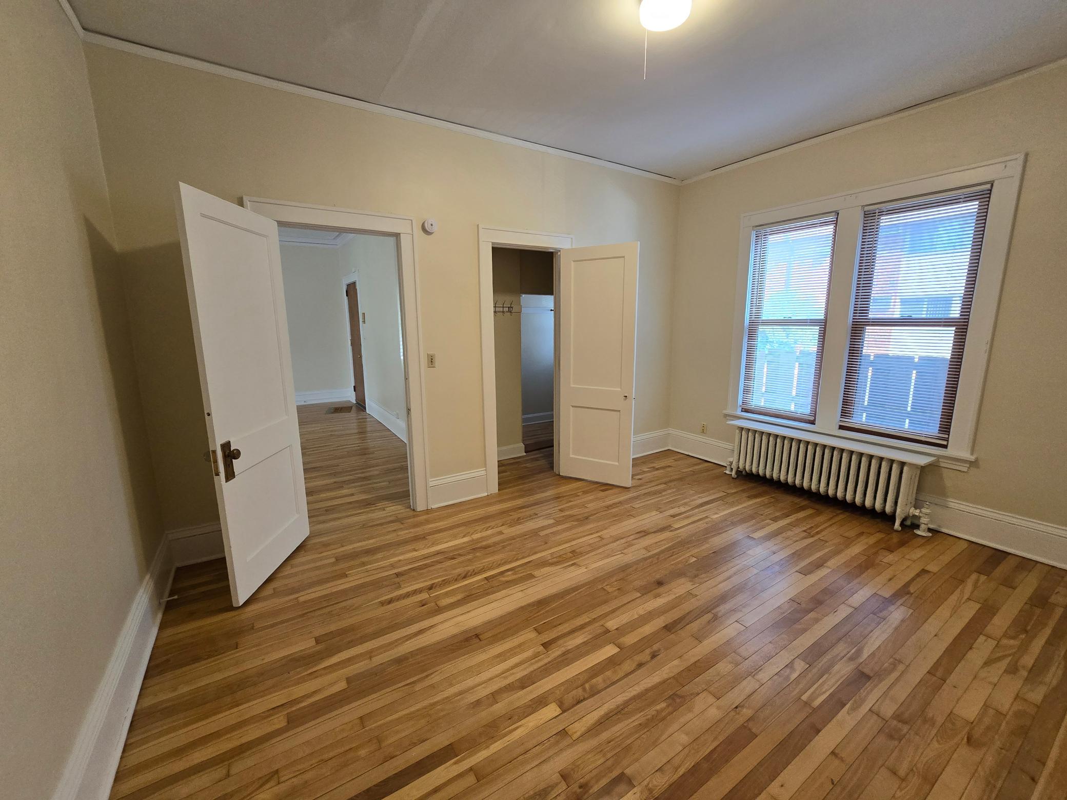 View of Residential Income at 2017 Grand Avenue, Minneapolis MN 55405, Minneapolis (13 of 48) - Mike Wilen | Minnesota Team Real Estate