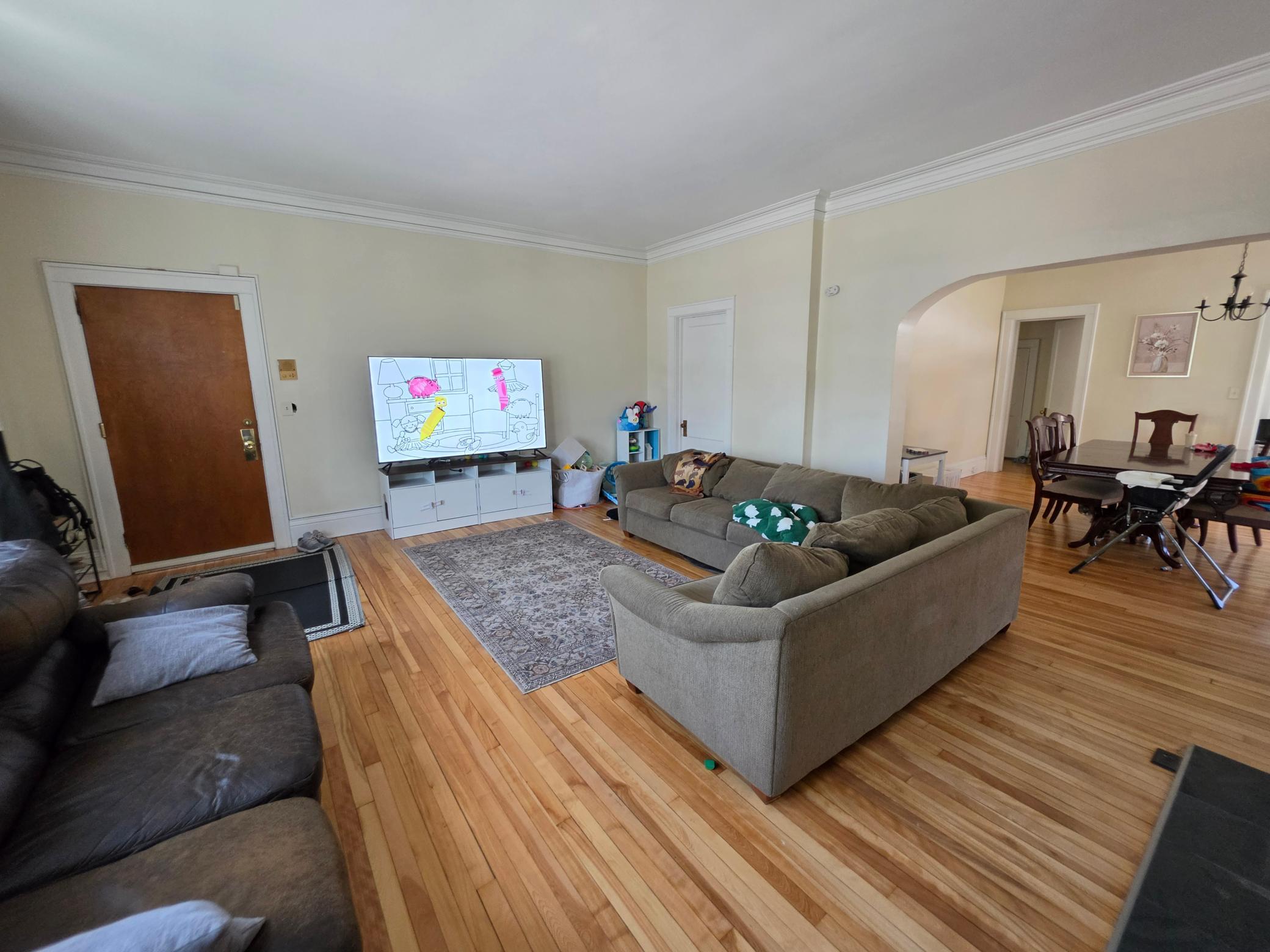 View of Residential Income at 2017 Grand Avenue, Minneapolis MN 55405, Minneapolis (28 of 48) - Mike Wilen | Minnesota Team Real Estate